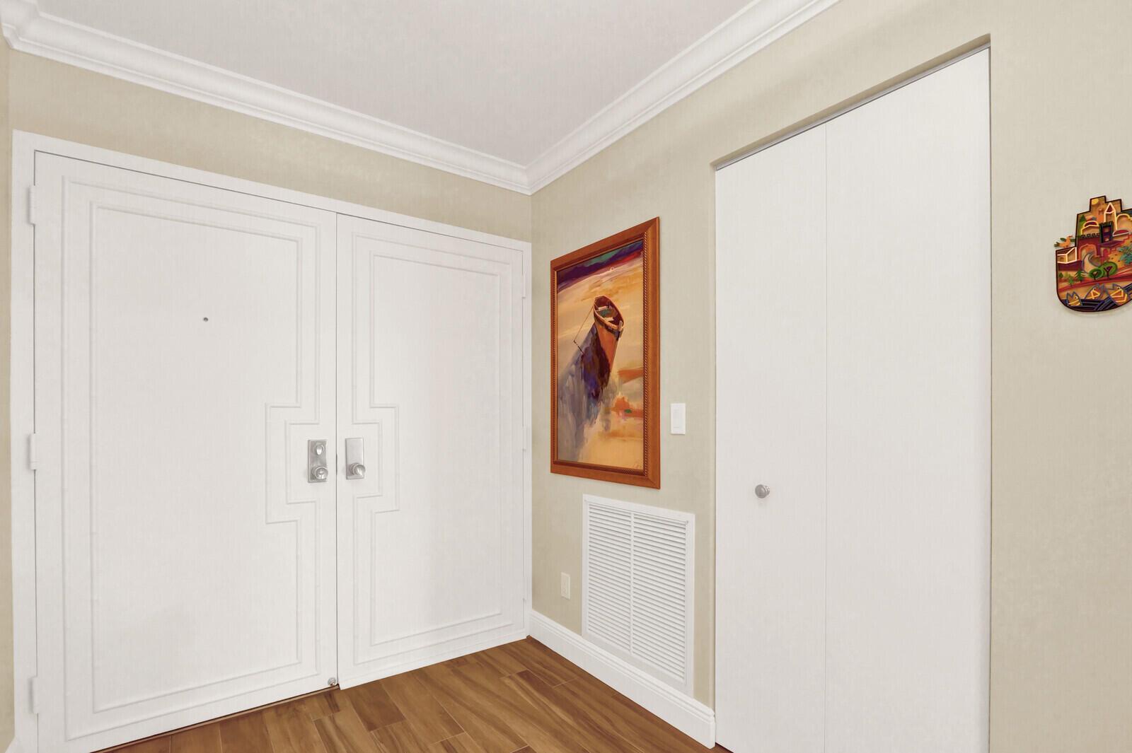 OLD PORT COVE MARINA TOWE - Residential