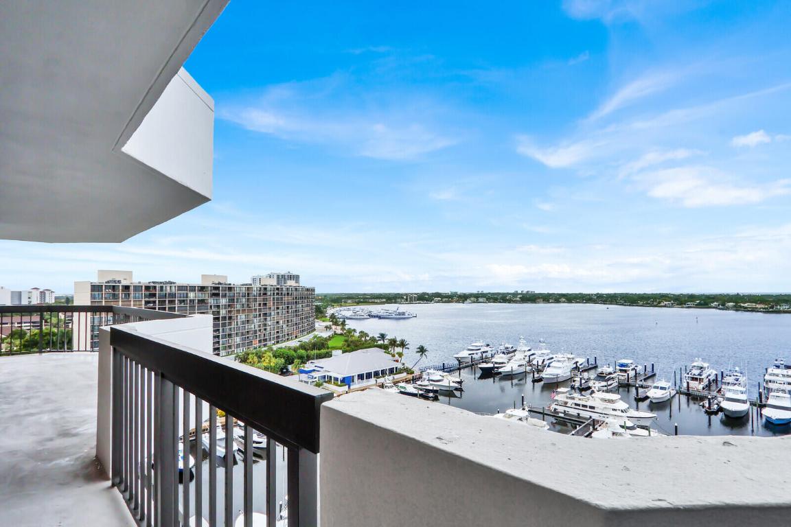 OLD PORT COVE MARINA TOWER - Residential