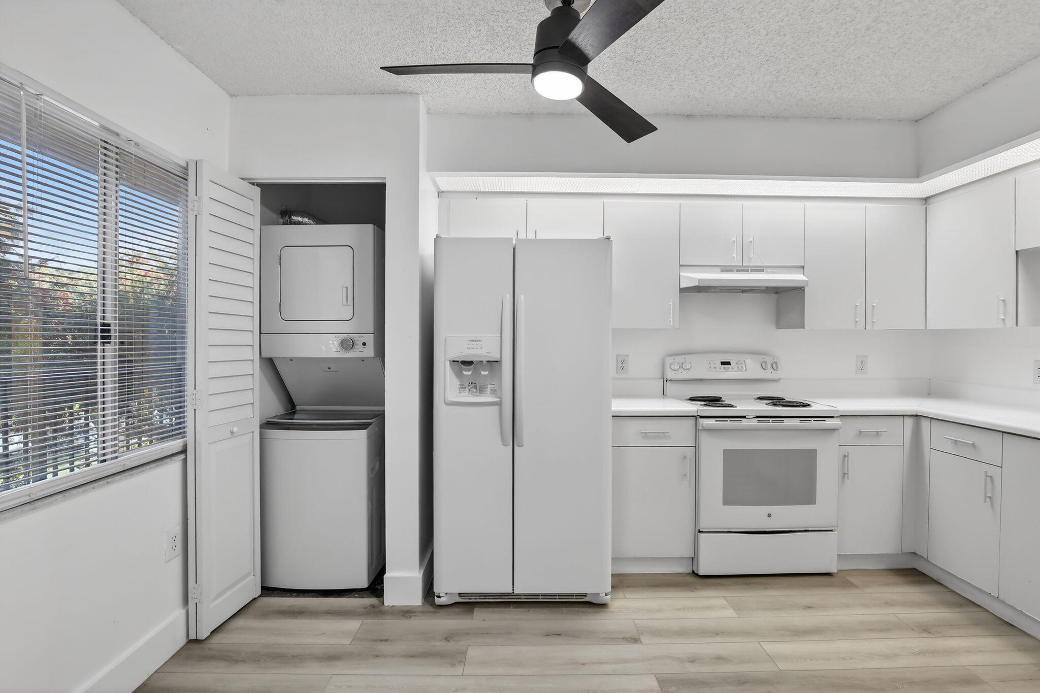 900 SW 142nd Avenue 305l