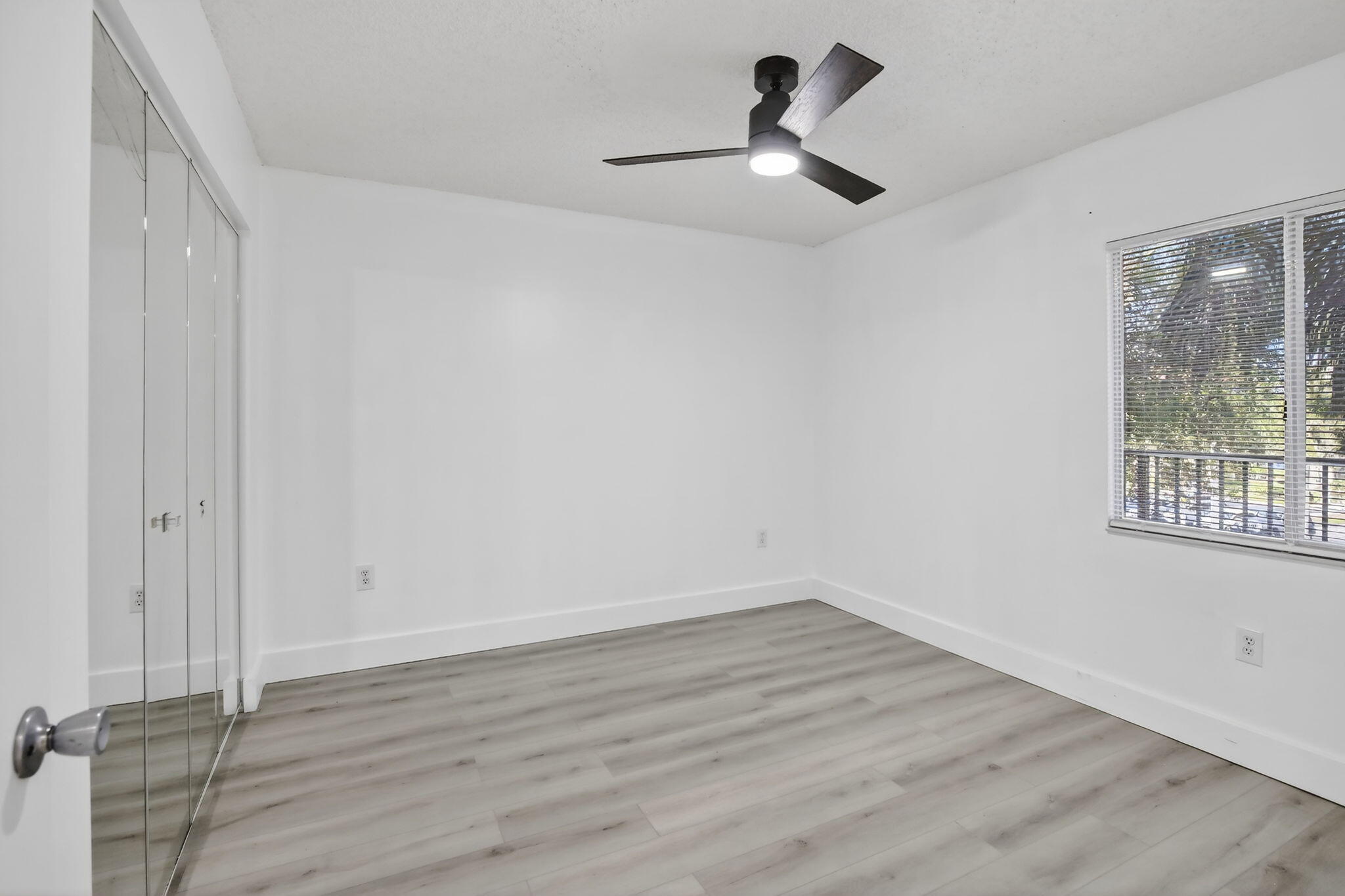 SUFFOLK AT CENTURY VILLAGE - Residential