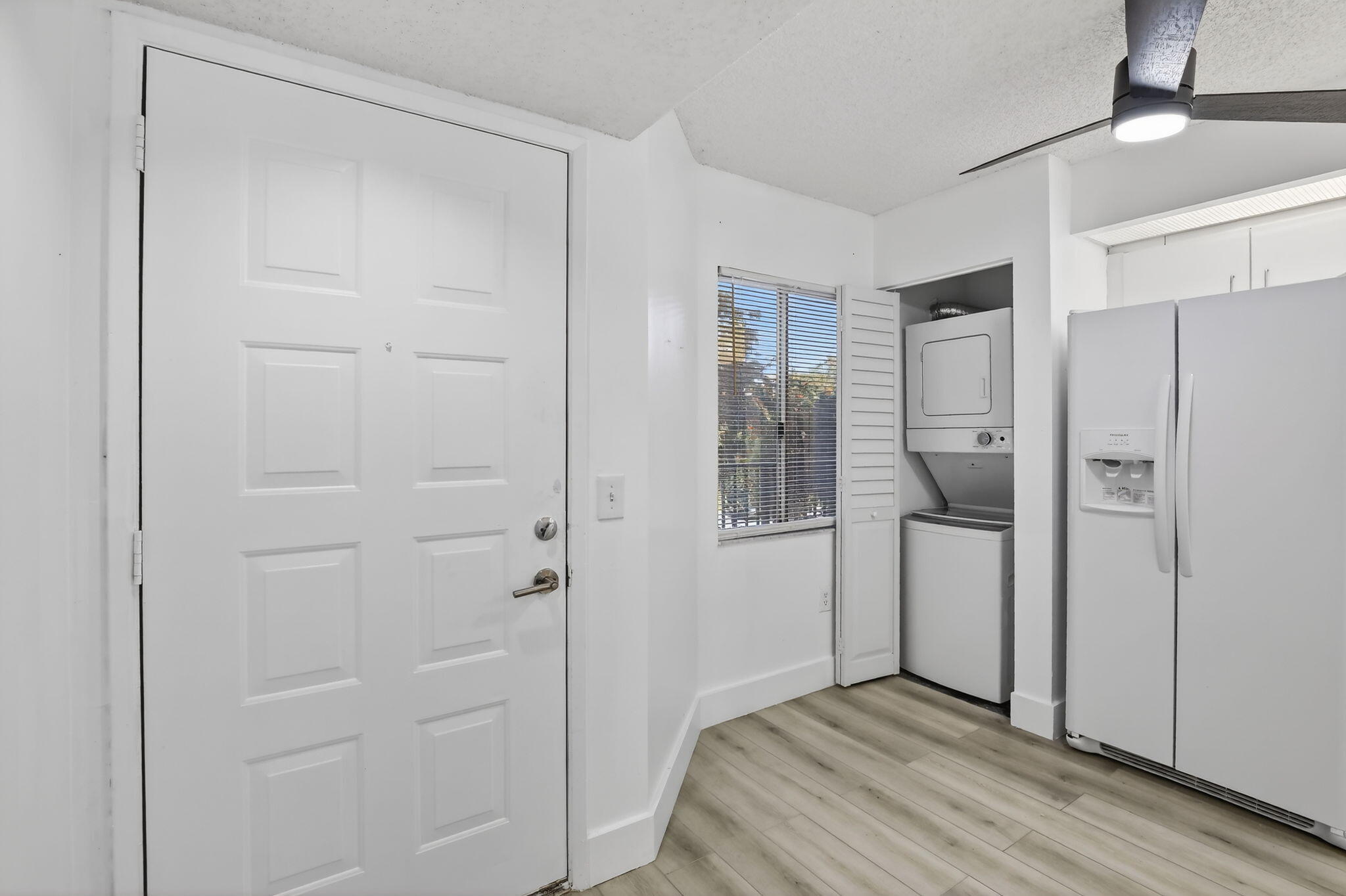 900 SW 142nd Avenue 305l