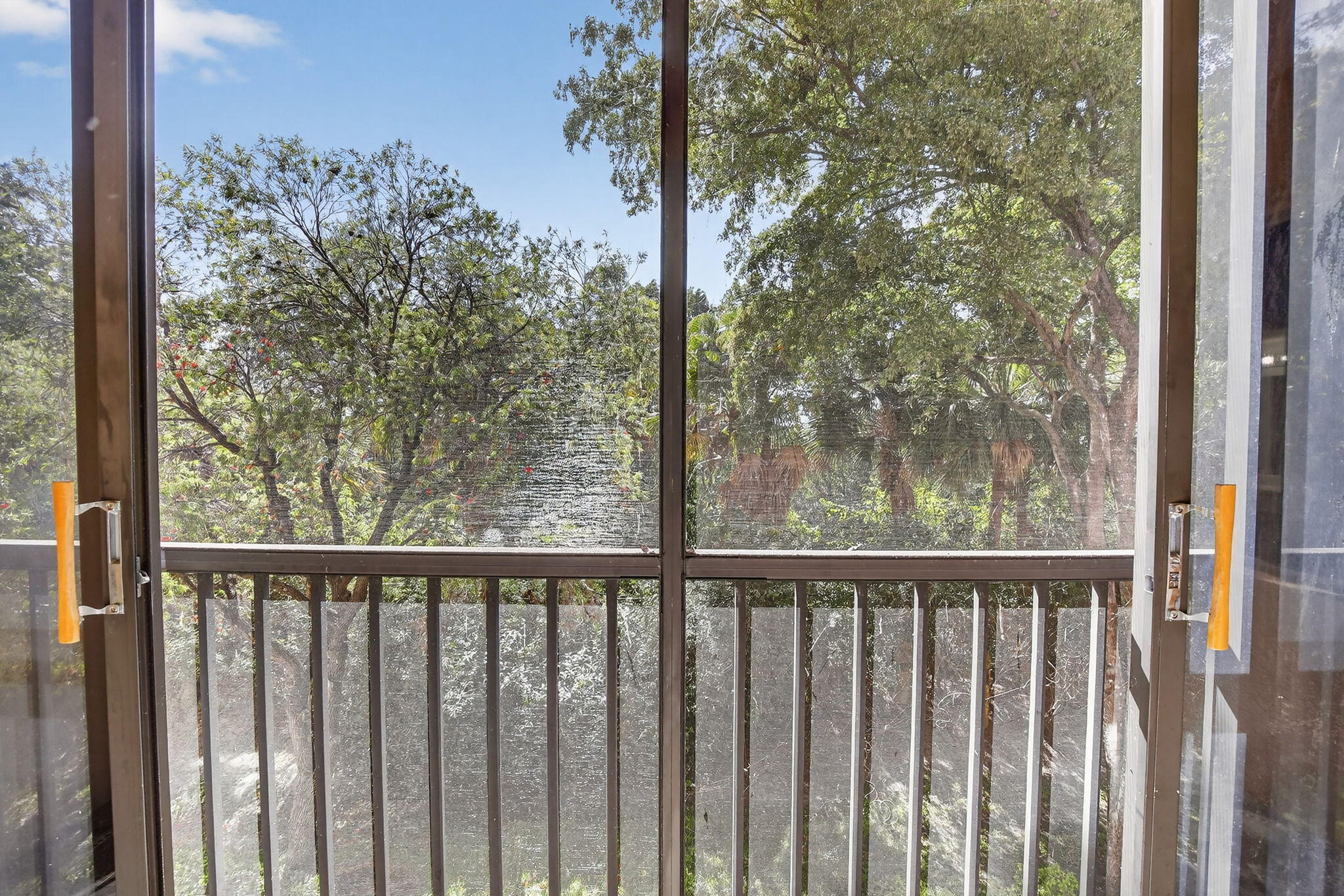 SUFFOLK AT CENTURY VILLAGE - Residential