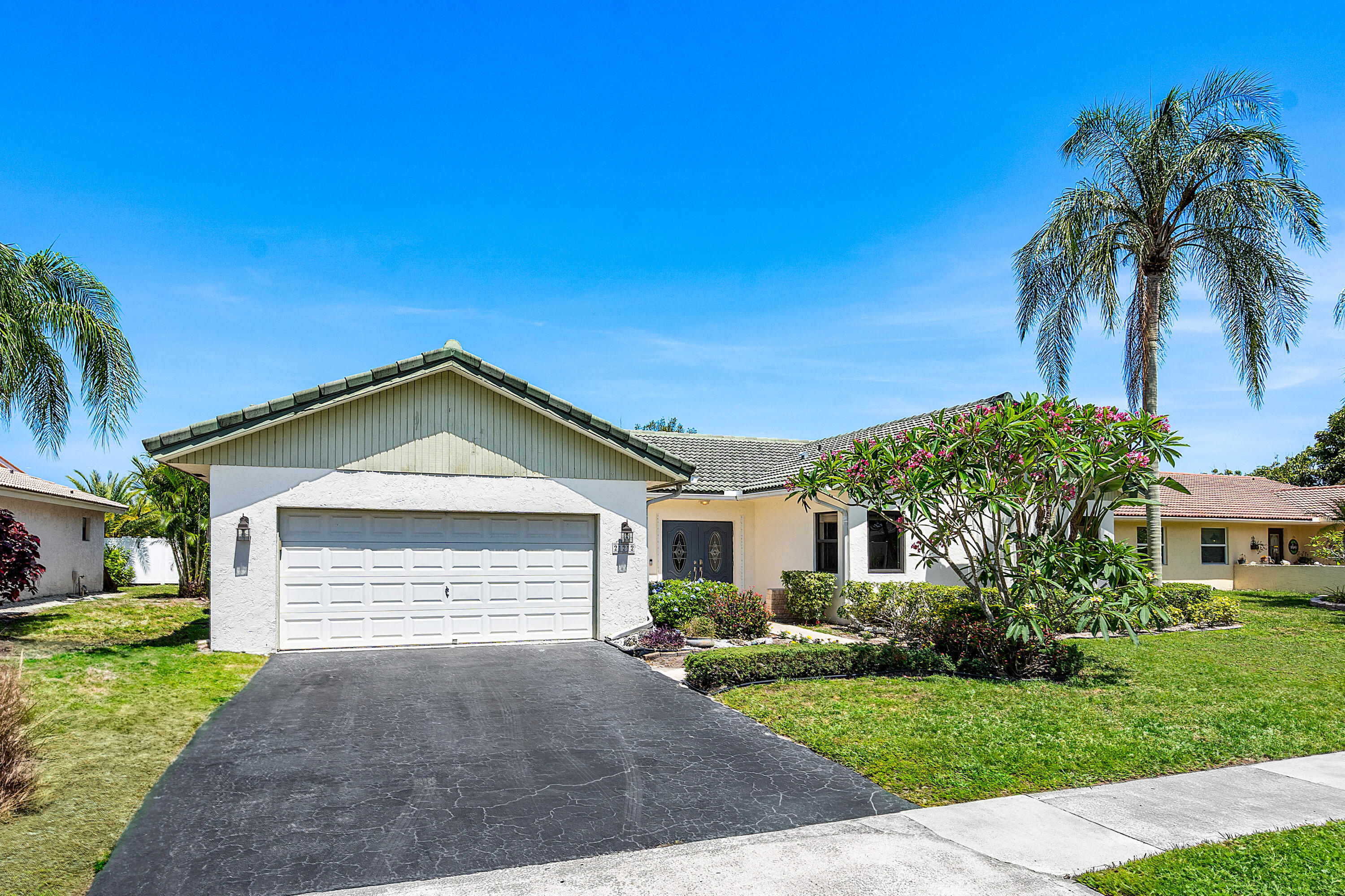 21212 Escondido Way