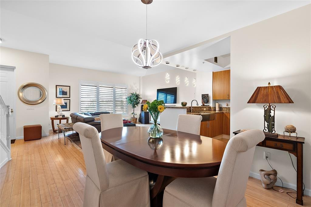 2633 NE 14th Avenue 112