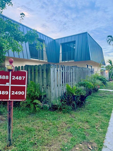 A home in Lake Worth