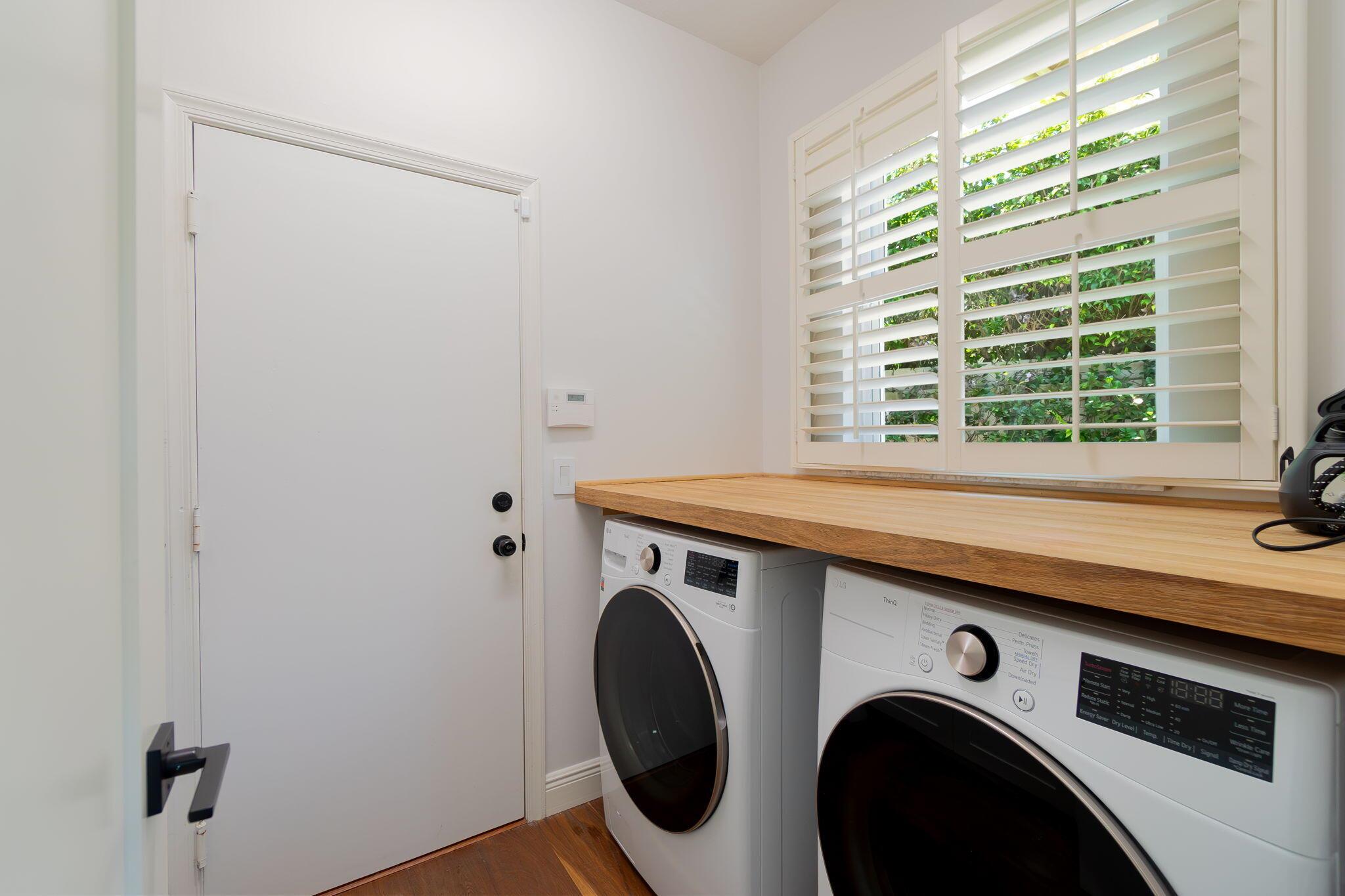 EAGLES LANDING OF P B POL - Residential Lease