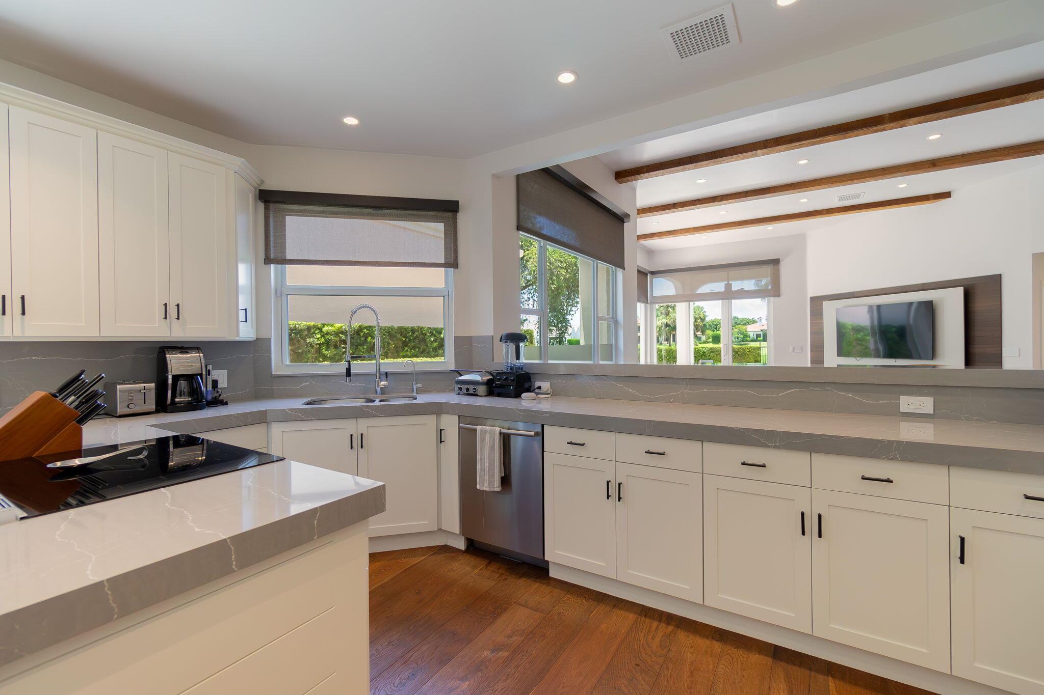 EAGLES LANDING OF P B POL - Residential Lease