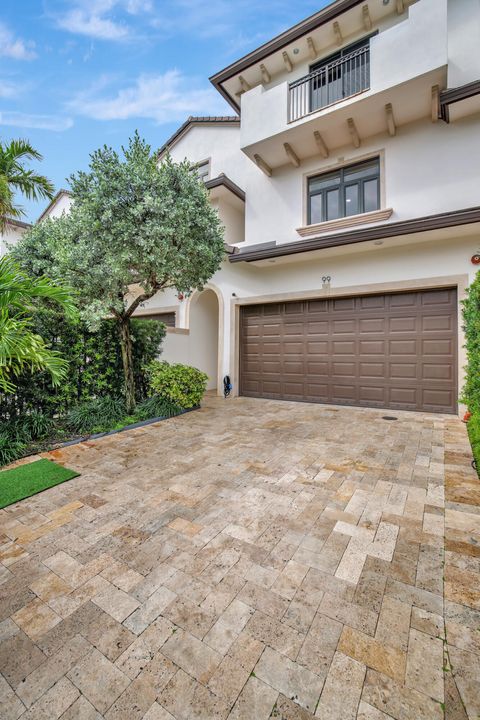 A home in Fort Lauderdale