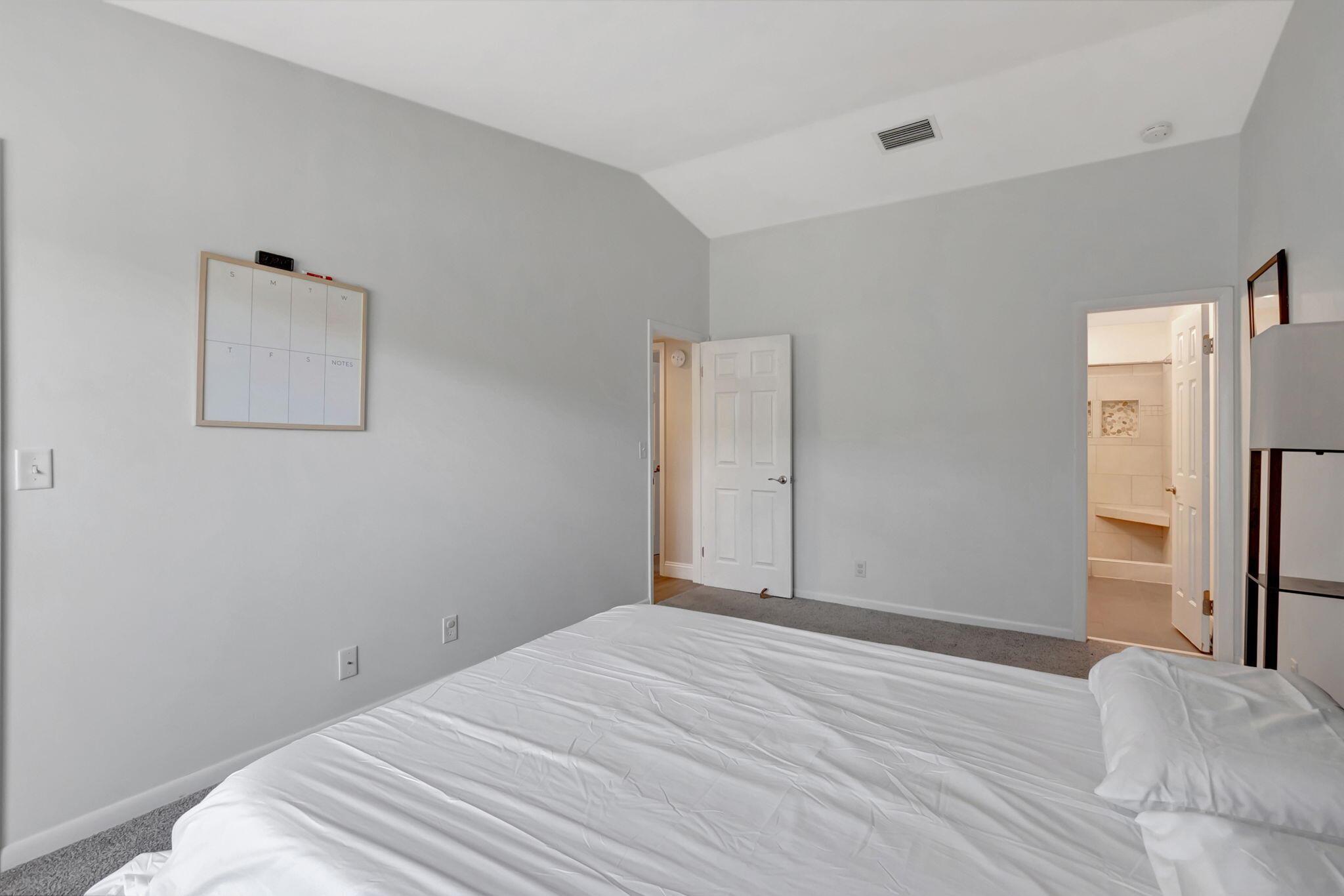 BOYNTON LAKES - Residential