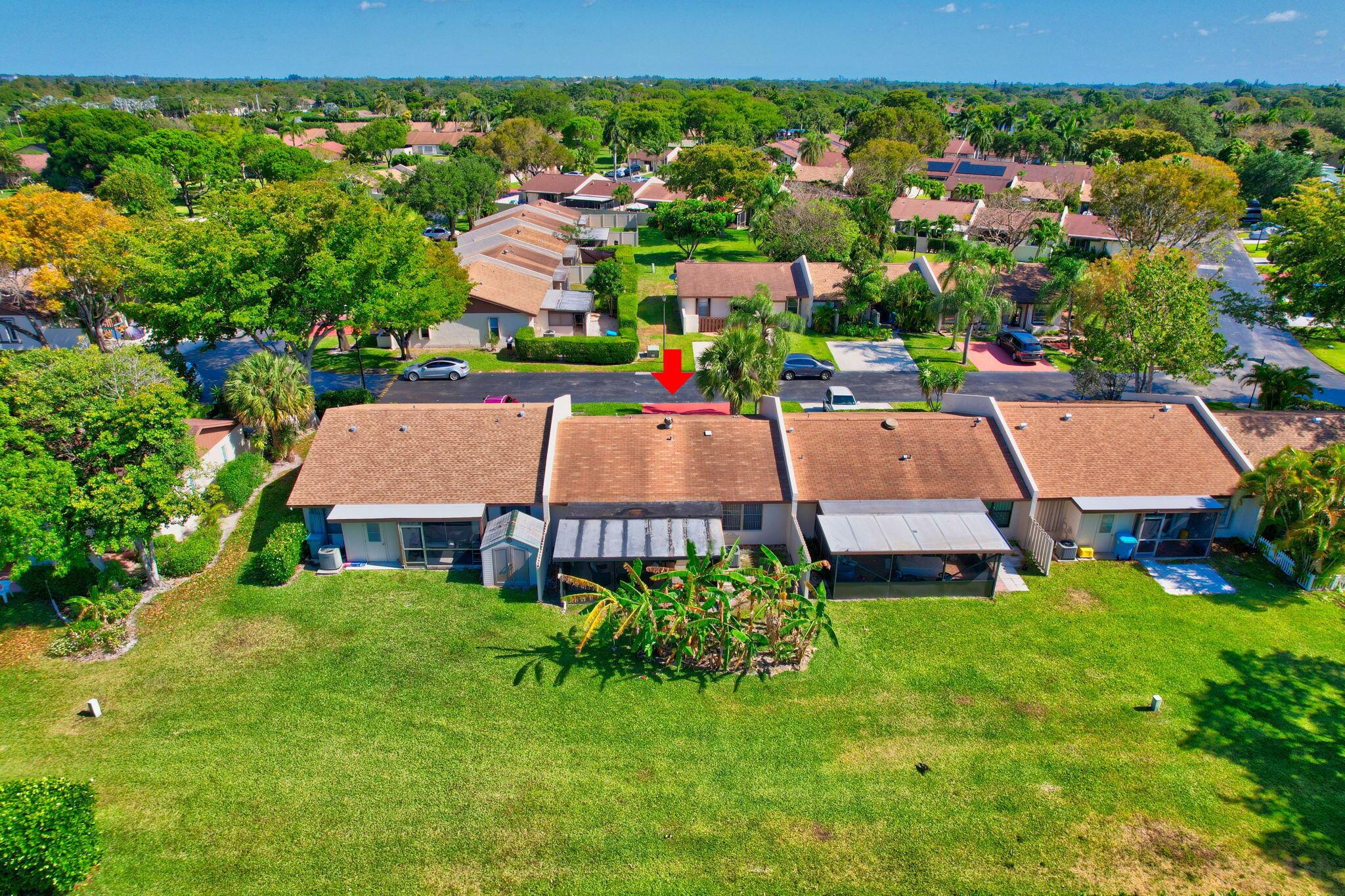 BOYNTON LAKES - Residential