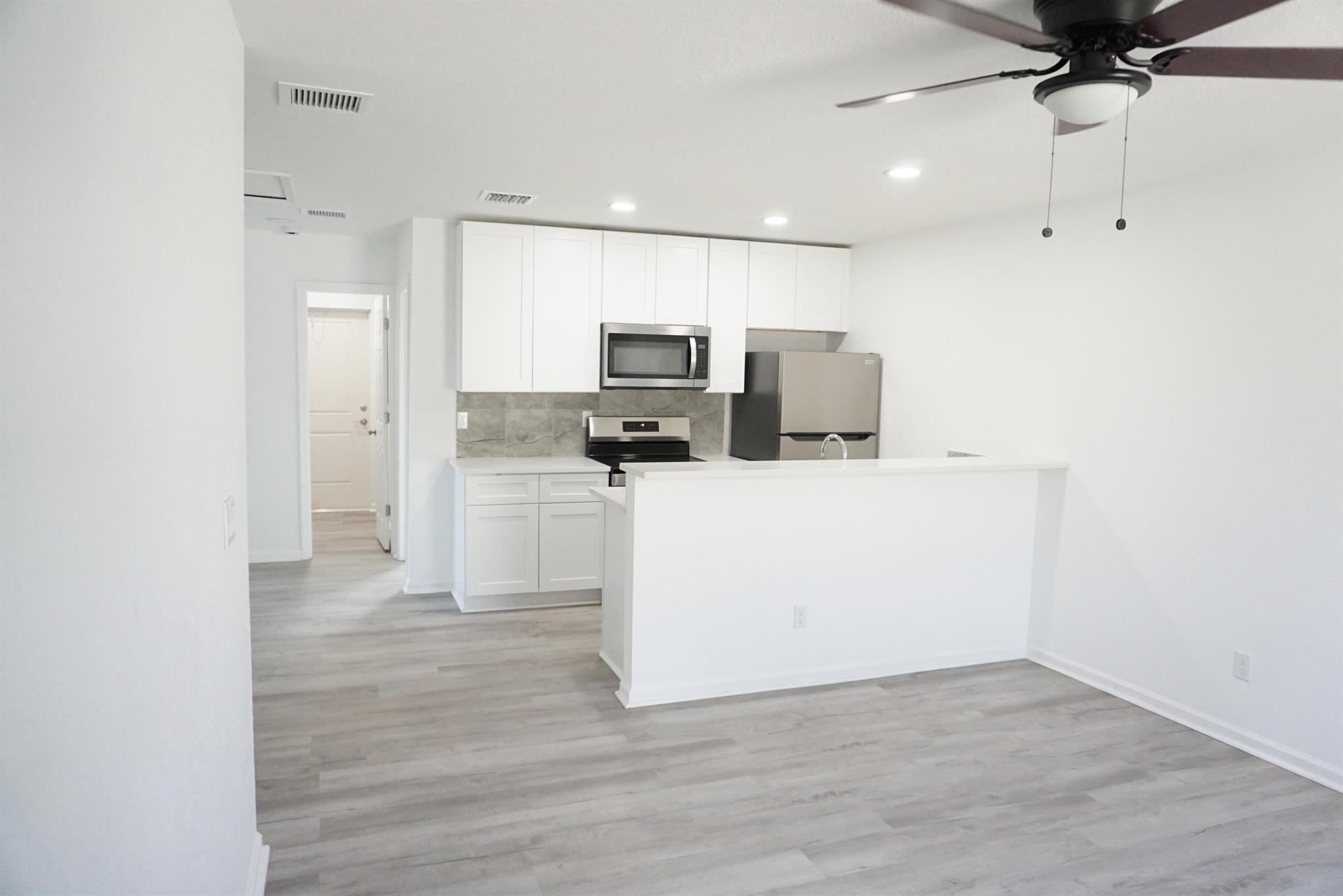 LAURAVILLE AMNDED PL - Residential Lease