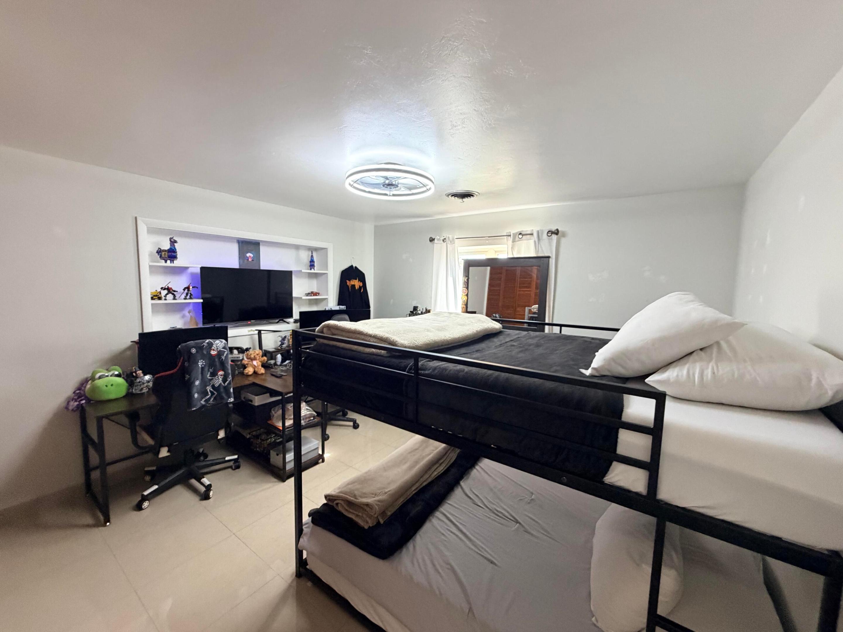 NORTHMOOR GARDENS ADD B G IN - Residential