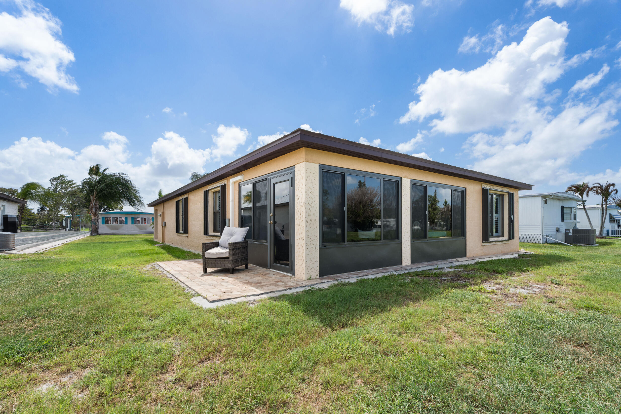 SPANISH LAKES ONE LEASEHOLD ESTATES - Residential