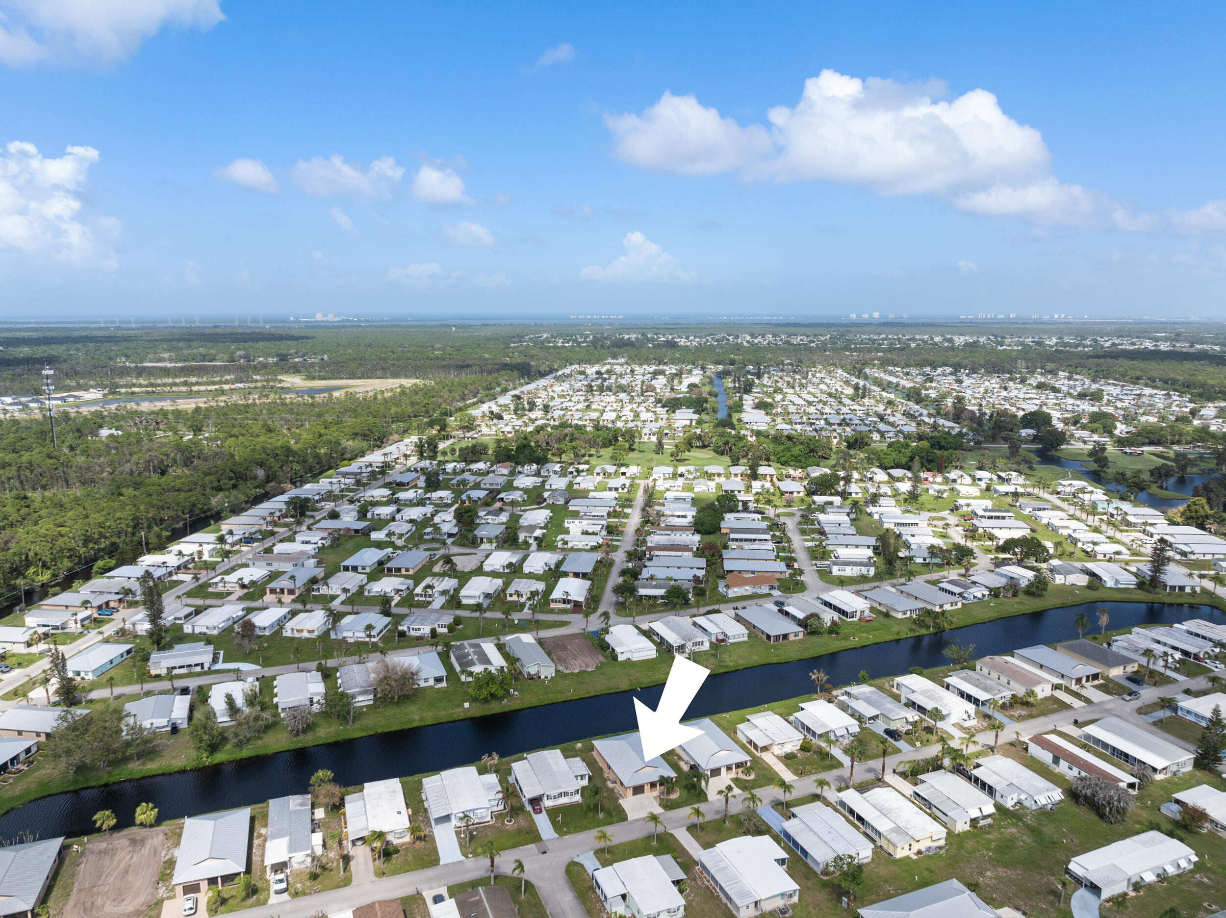 SPANISH LAKES ONE LEASEHOLD ESTATES - Residential