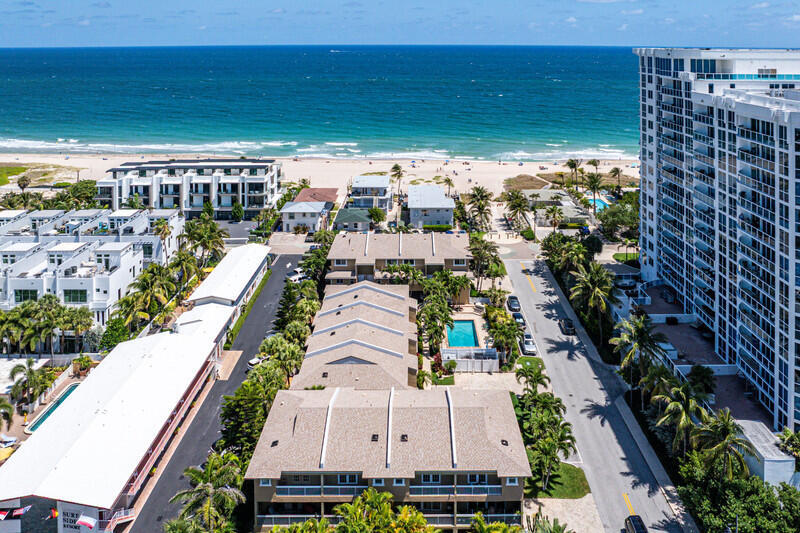 BEACH HAVEN TOWNHOMES CONDO - Residential