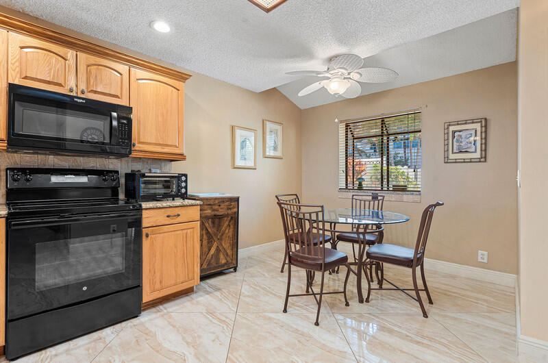 BEACH HAVEN TOWNHOMES CONDO - Residential