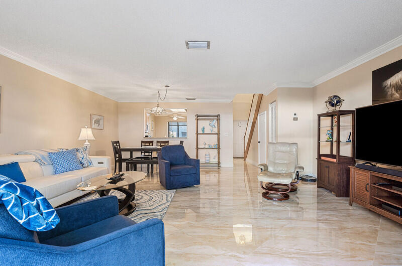 BEACH HAVEN TOWNHOMES CONDO - Residential