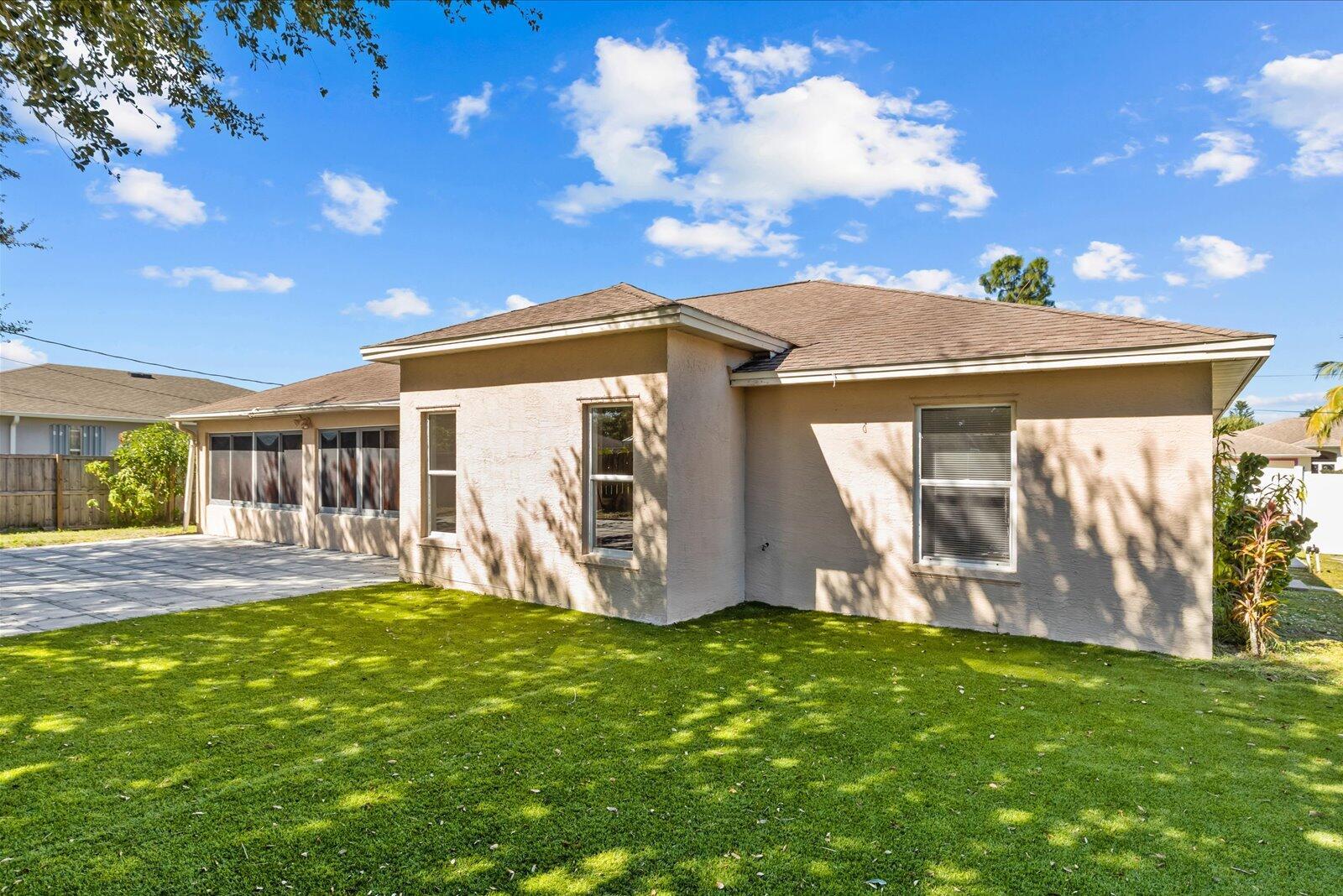 PORT ST LUCIE SECTION 21 - Residential