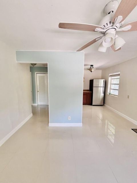 Duplex in Fort Lauderdale FL 813 Himmarshee St St 6.jpg