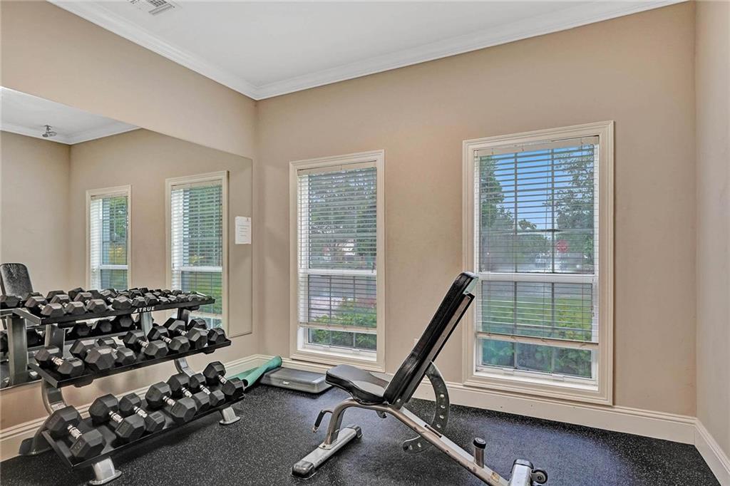 TIERRA VERDE - Residential