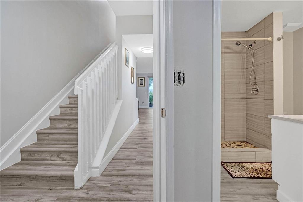 TIERRA VERDE - Residential