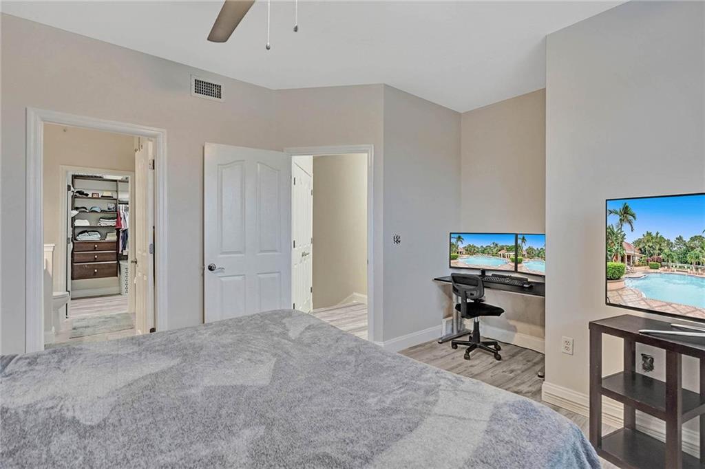 TIERRA VERDE - Residential