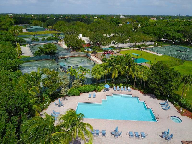 Lakeview West / Vizcaya - Residential