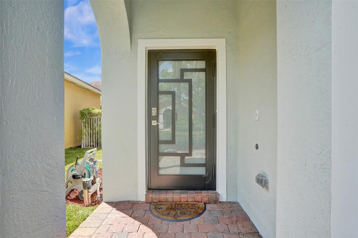 Lakeview West / Vizcaya - Residential