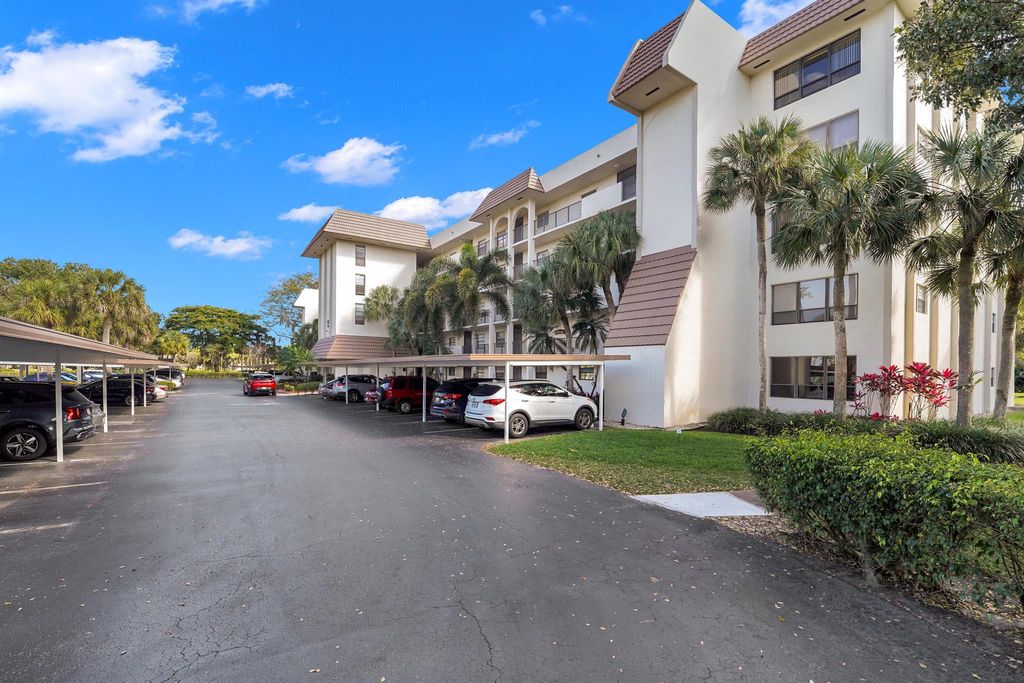 Photo of 9220 SW 14th Street #3408, Boca Raton, FL 33428 (MLS # R10979603)