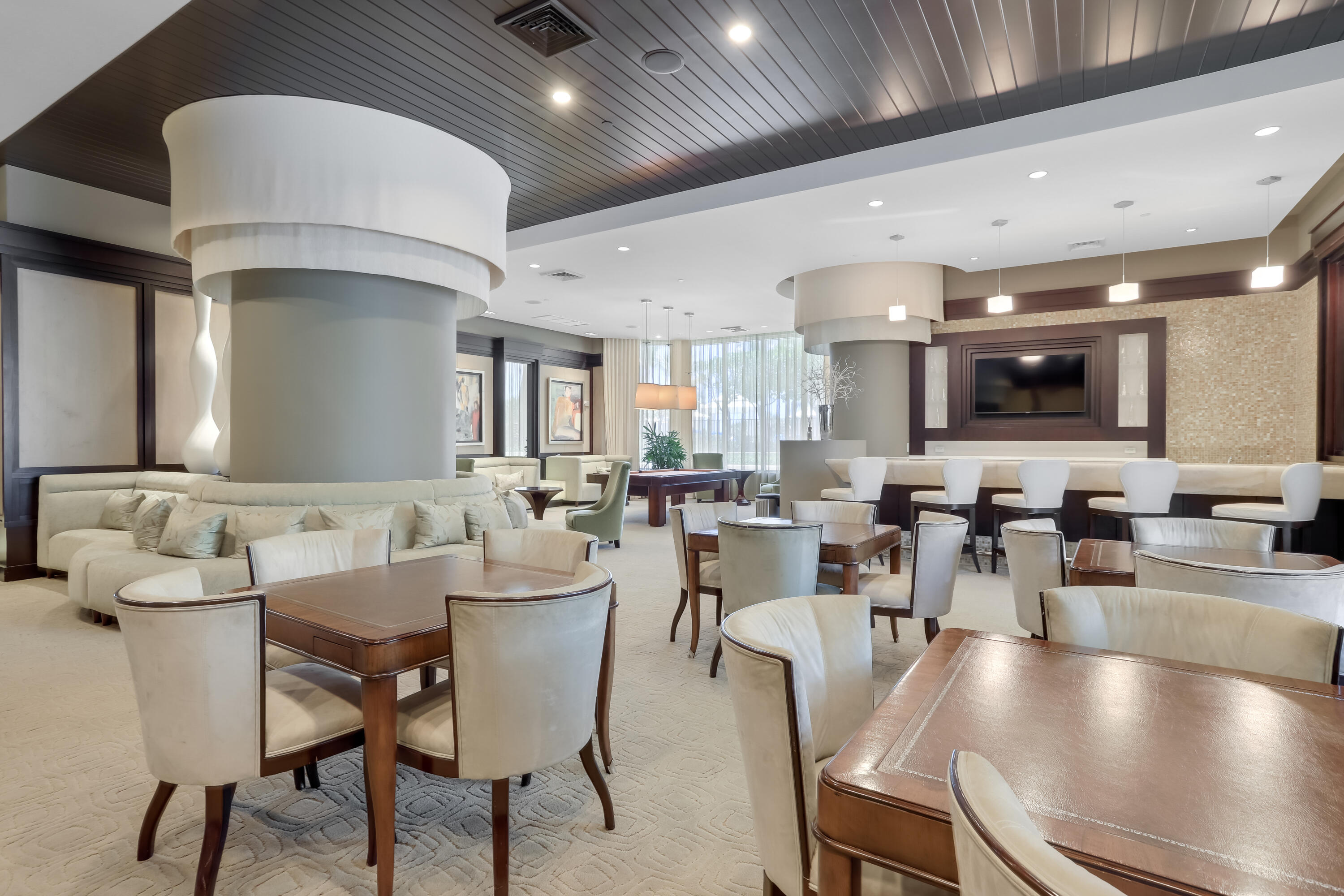 The Ritz-Carlton Residences - Residential