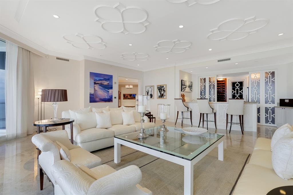 The Ritz-Carlton Residences - Residential