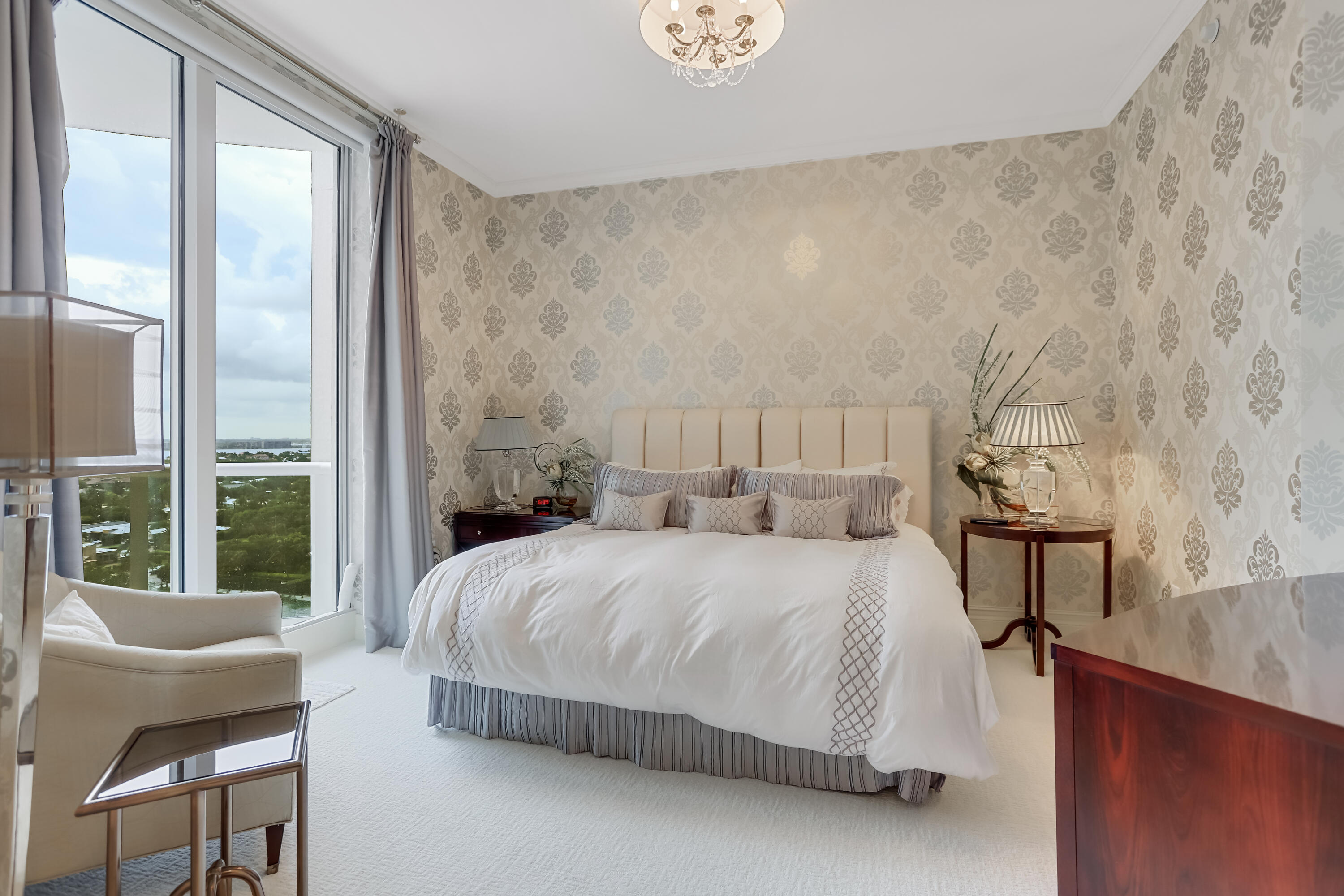 The Ritz-Carlton Residences - Residential