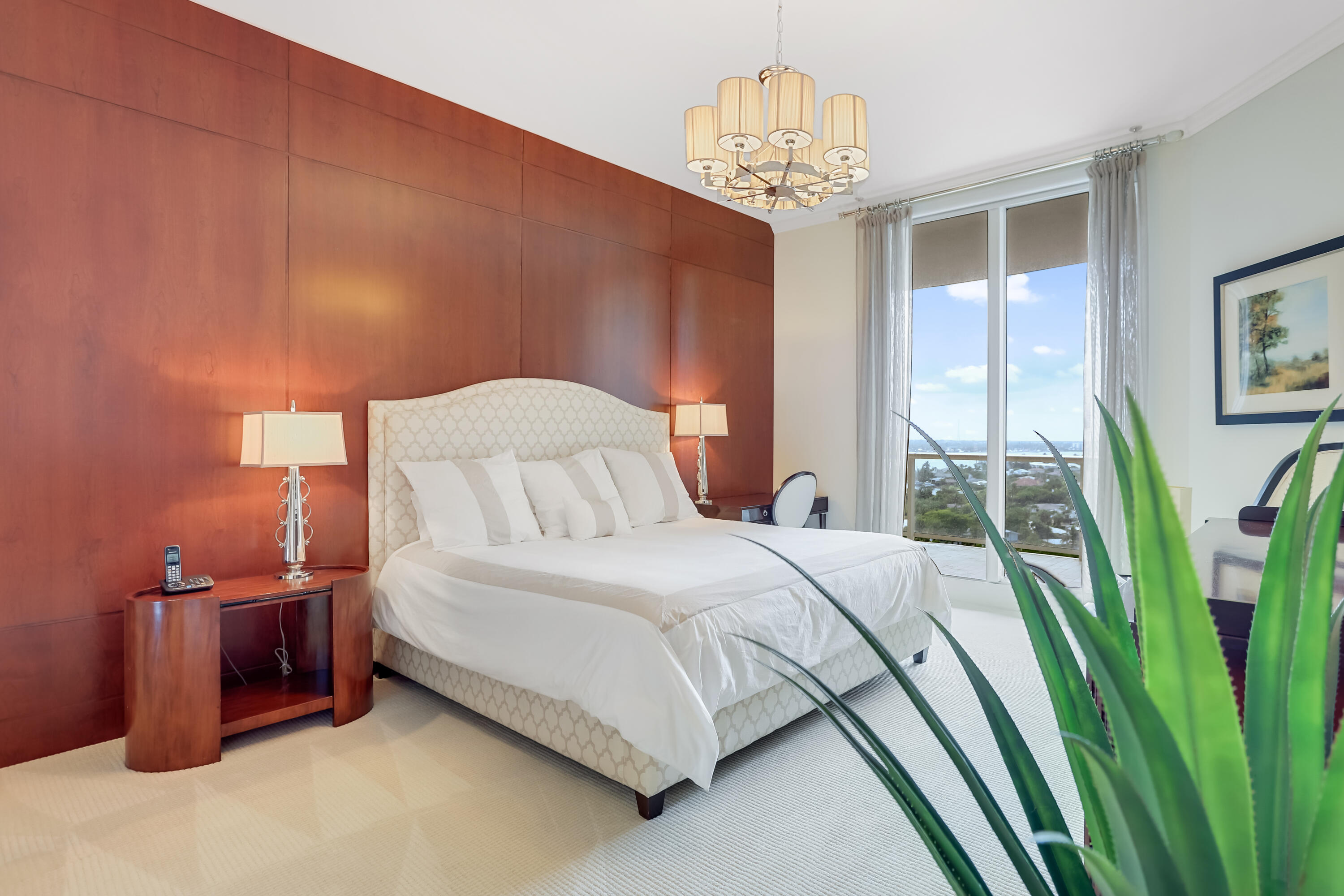 The Ritz-Carlton Residences - Residential