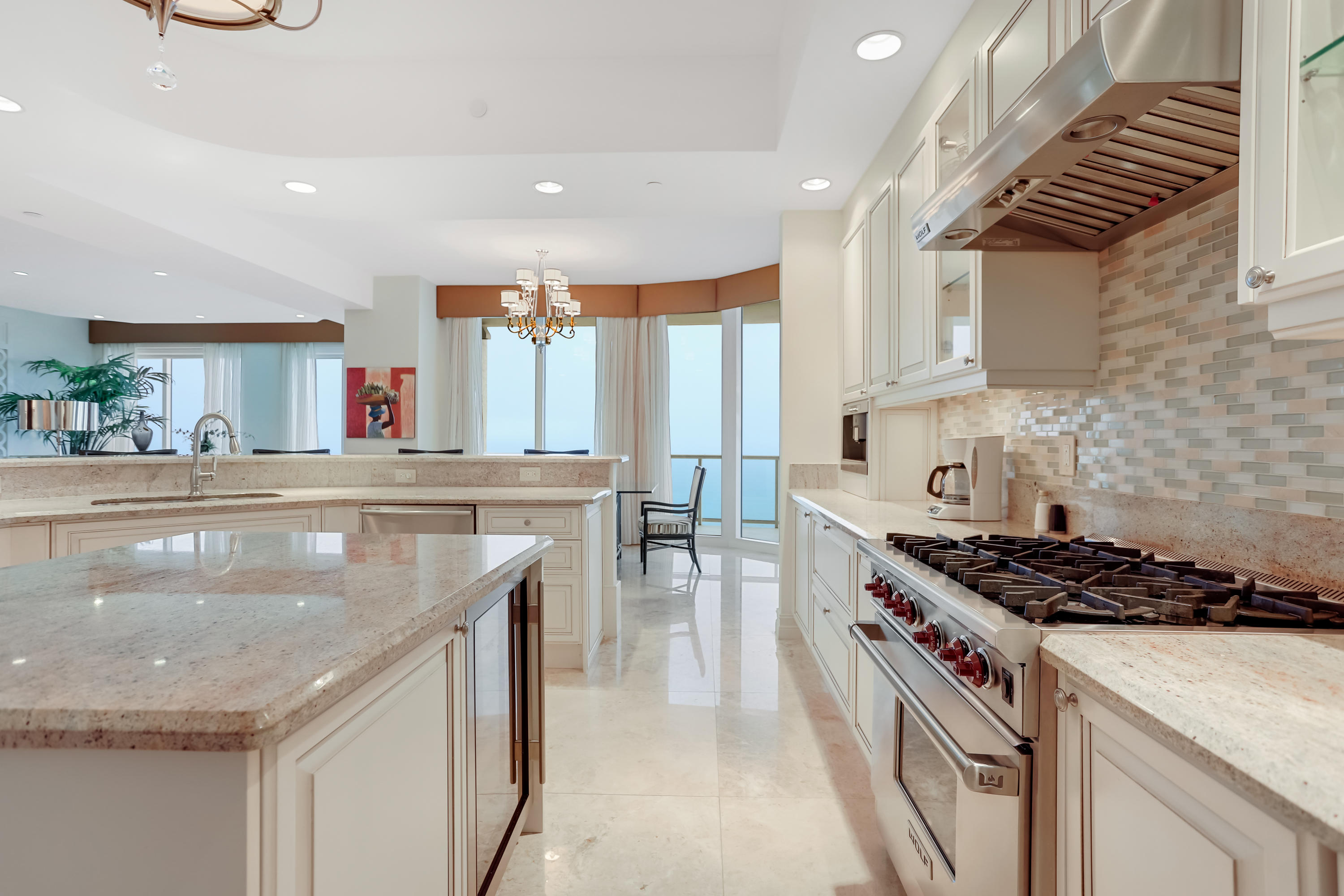 The Ritz-Carlton Residences - Residential