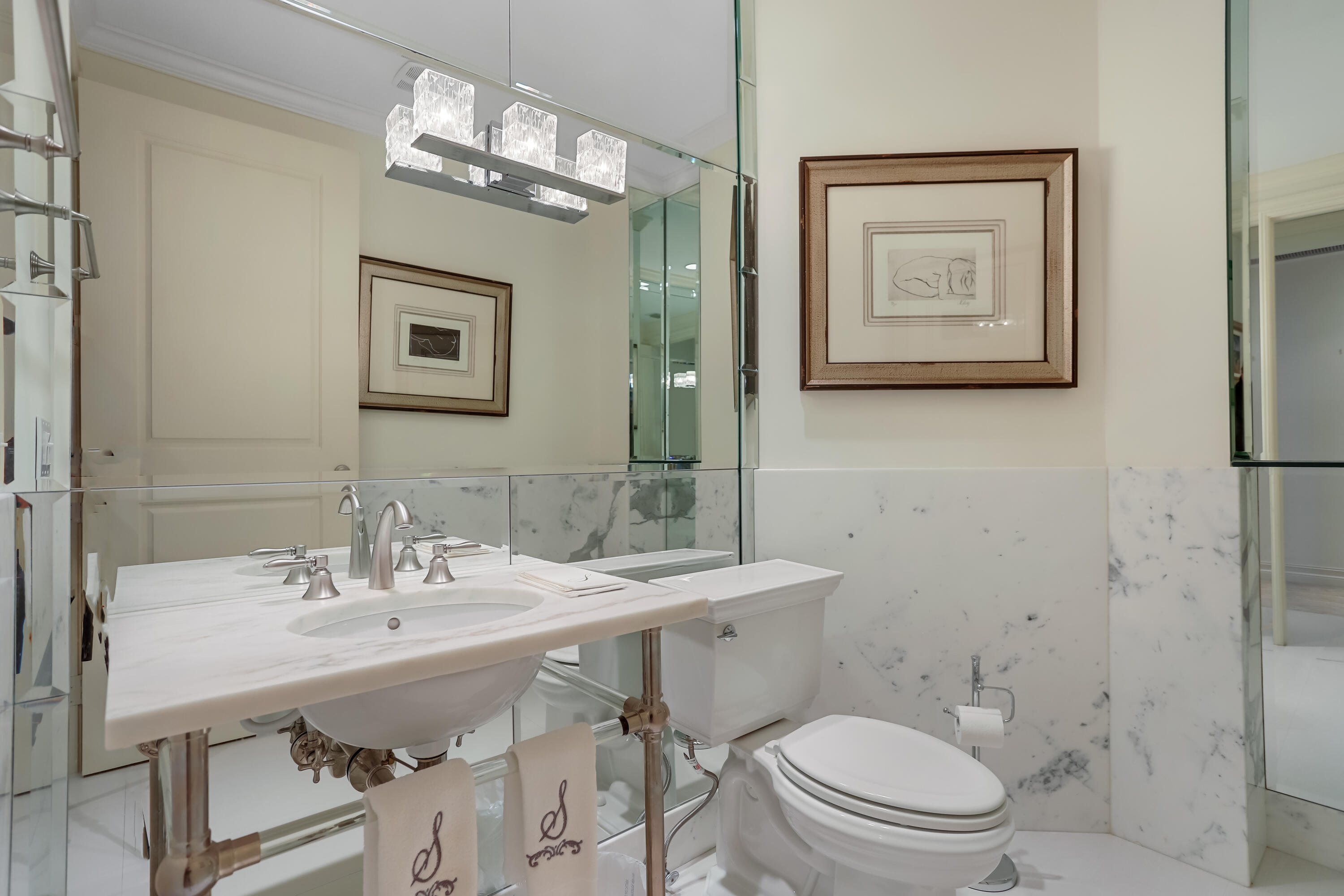 The Ritz-Carlton Residences - Residential