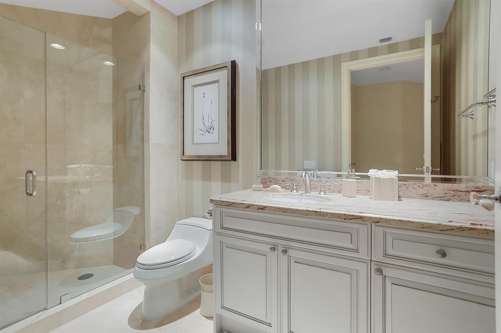 The Ritz-Carlton Residences - Residential