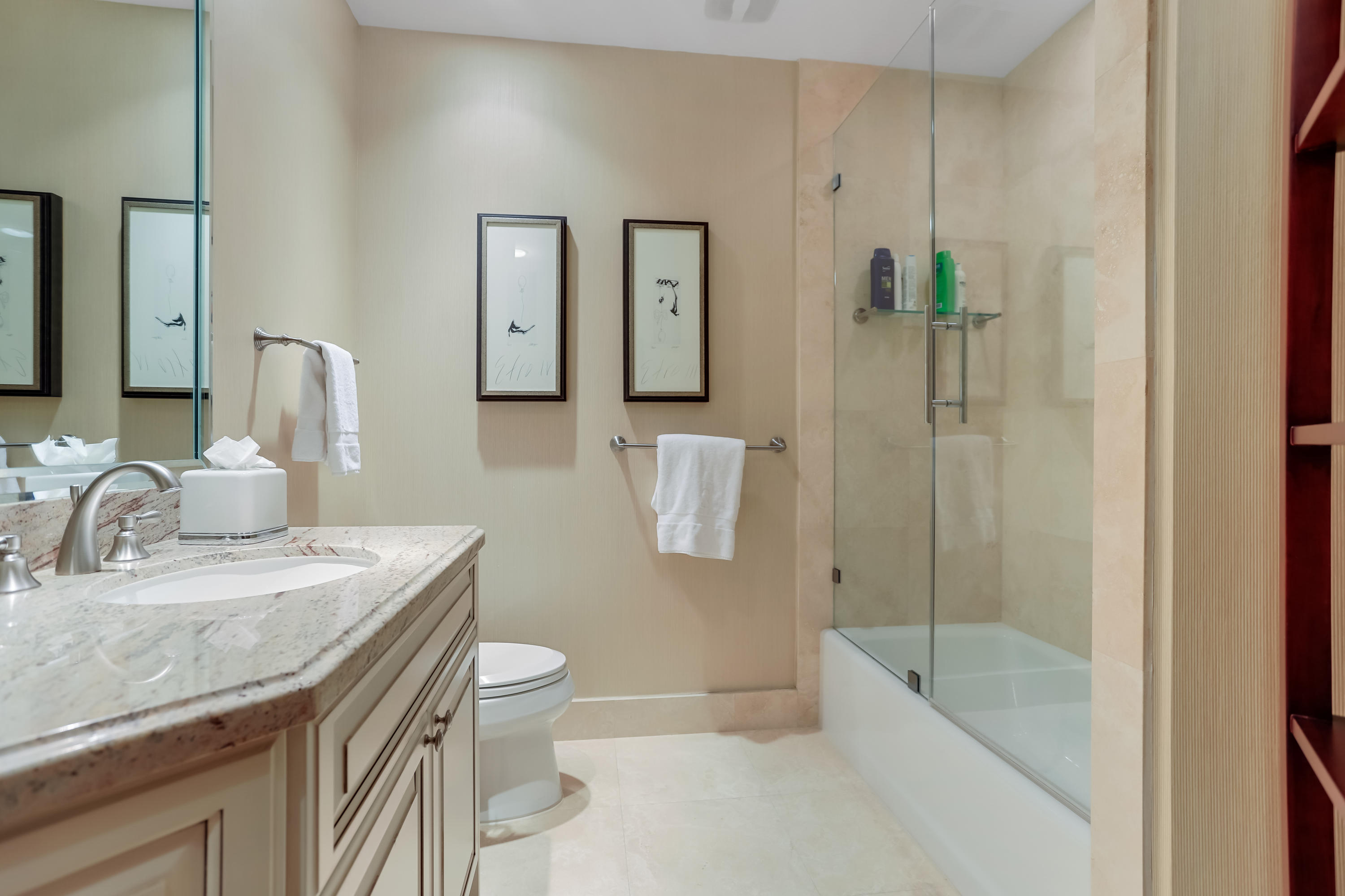 The Ritz-Carlton Residences - Residential