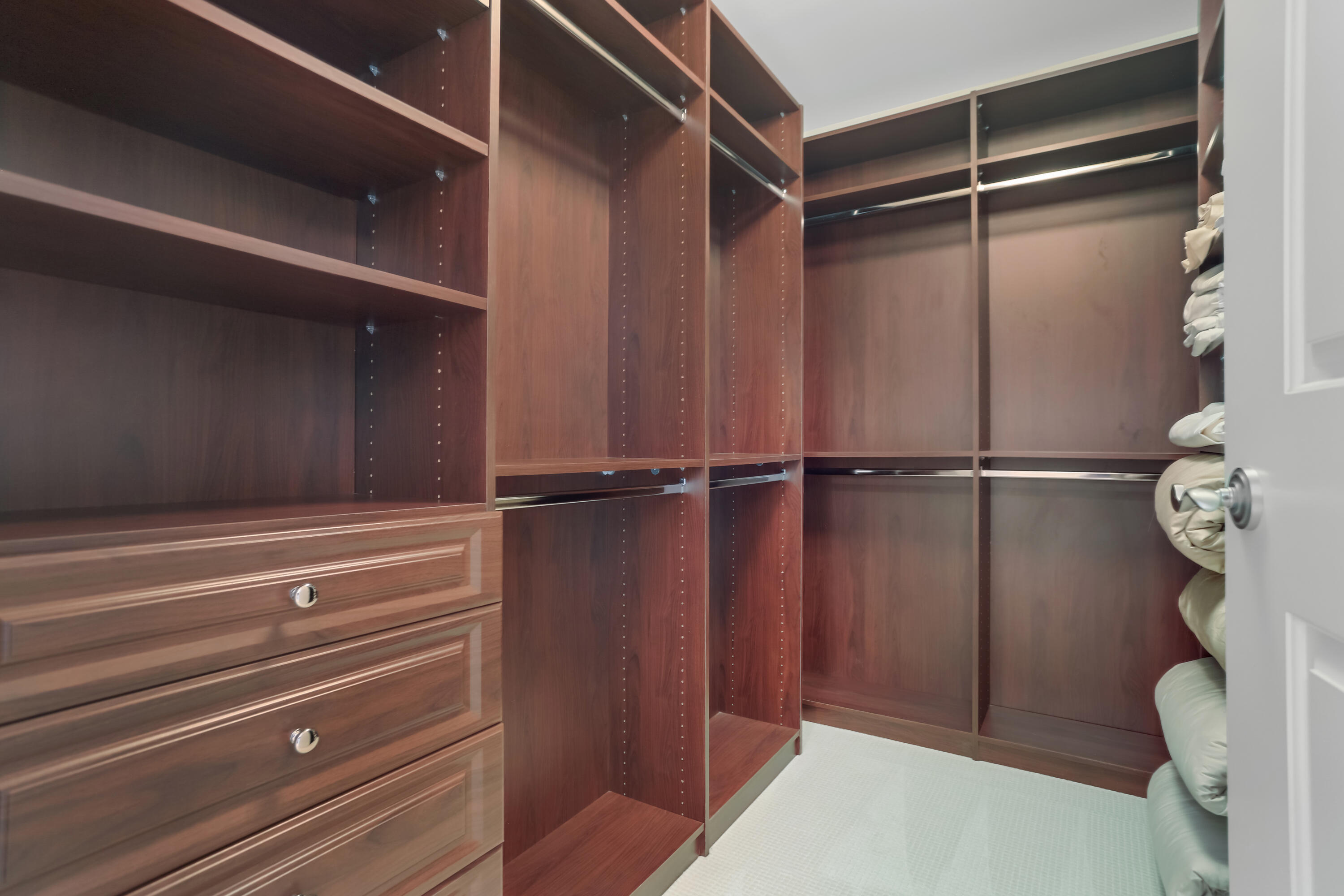 The Ritz-Carlton Residences - Residential