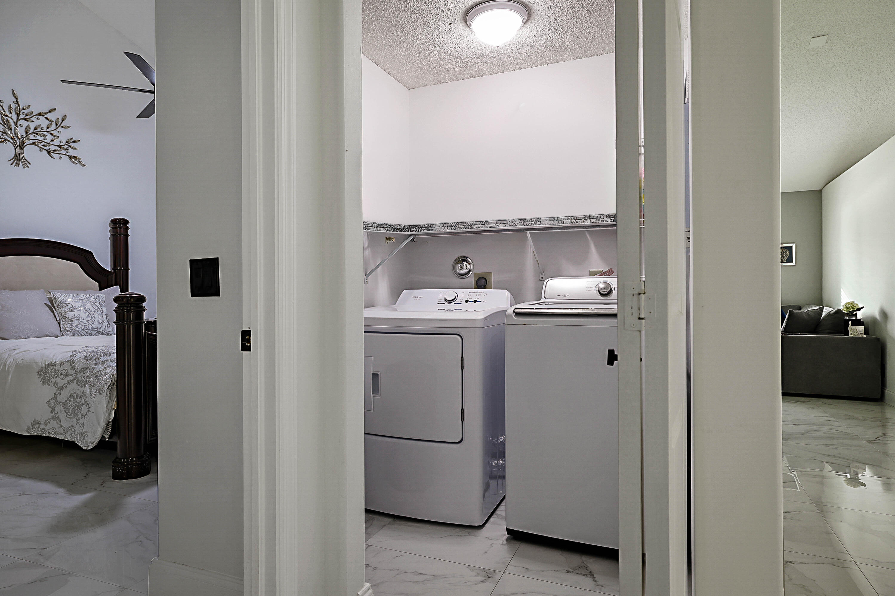 PINE RIDGE AT DELRAY BEACH - Residential