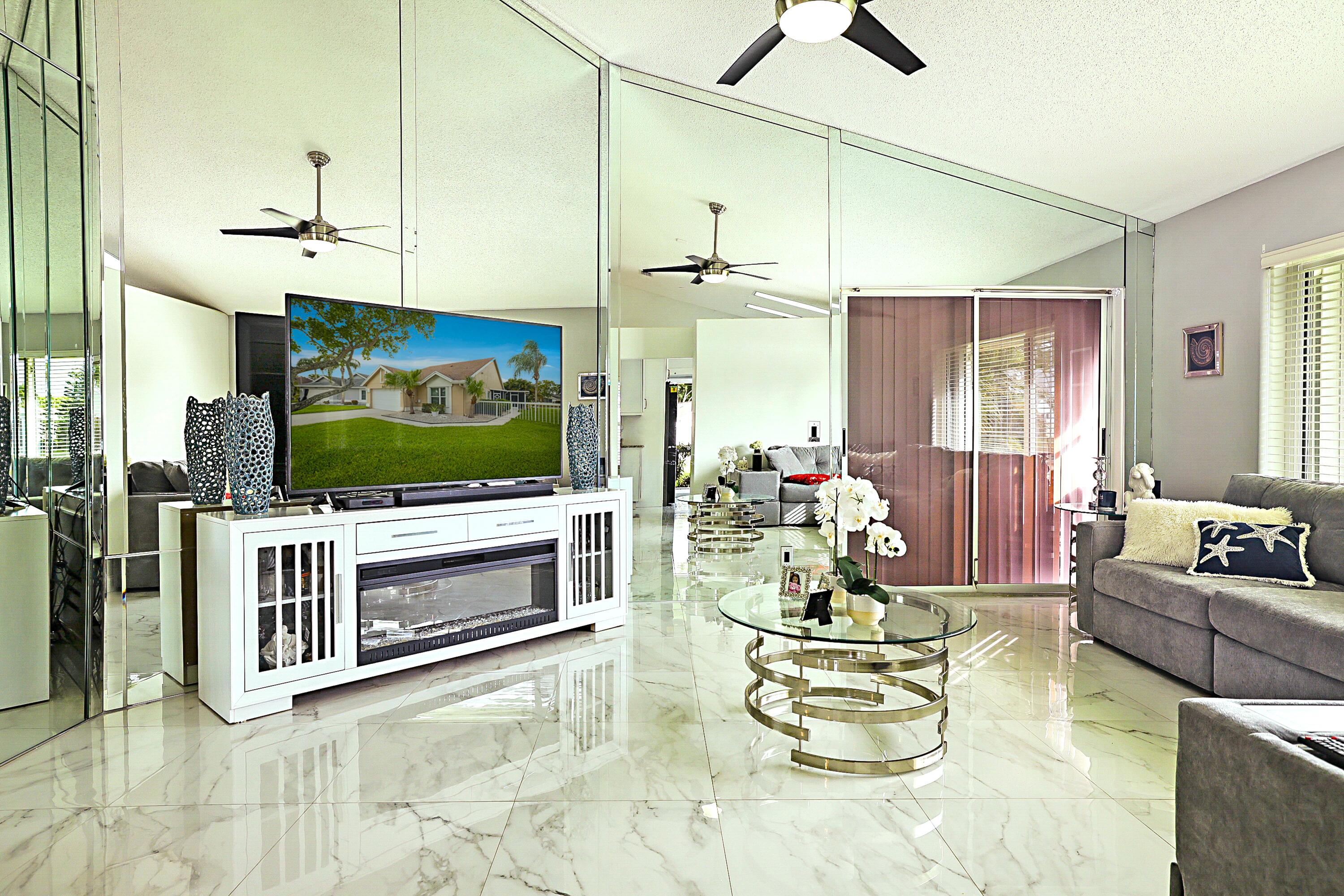 PINE RIDGE AT DELRAY BEACH - Residential