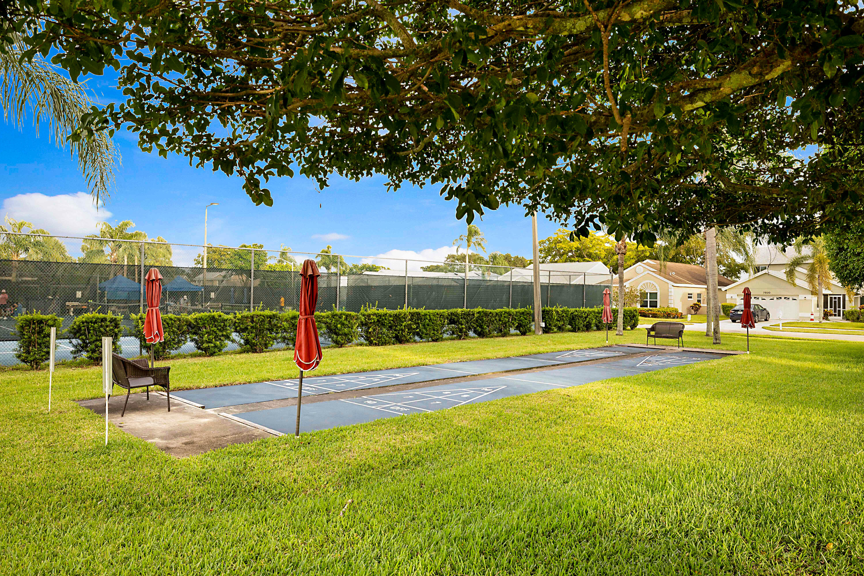 PINE RIDGE AT DELRAY BEACH - Residential