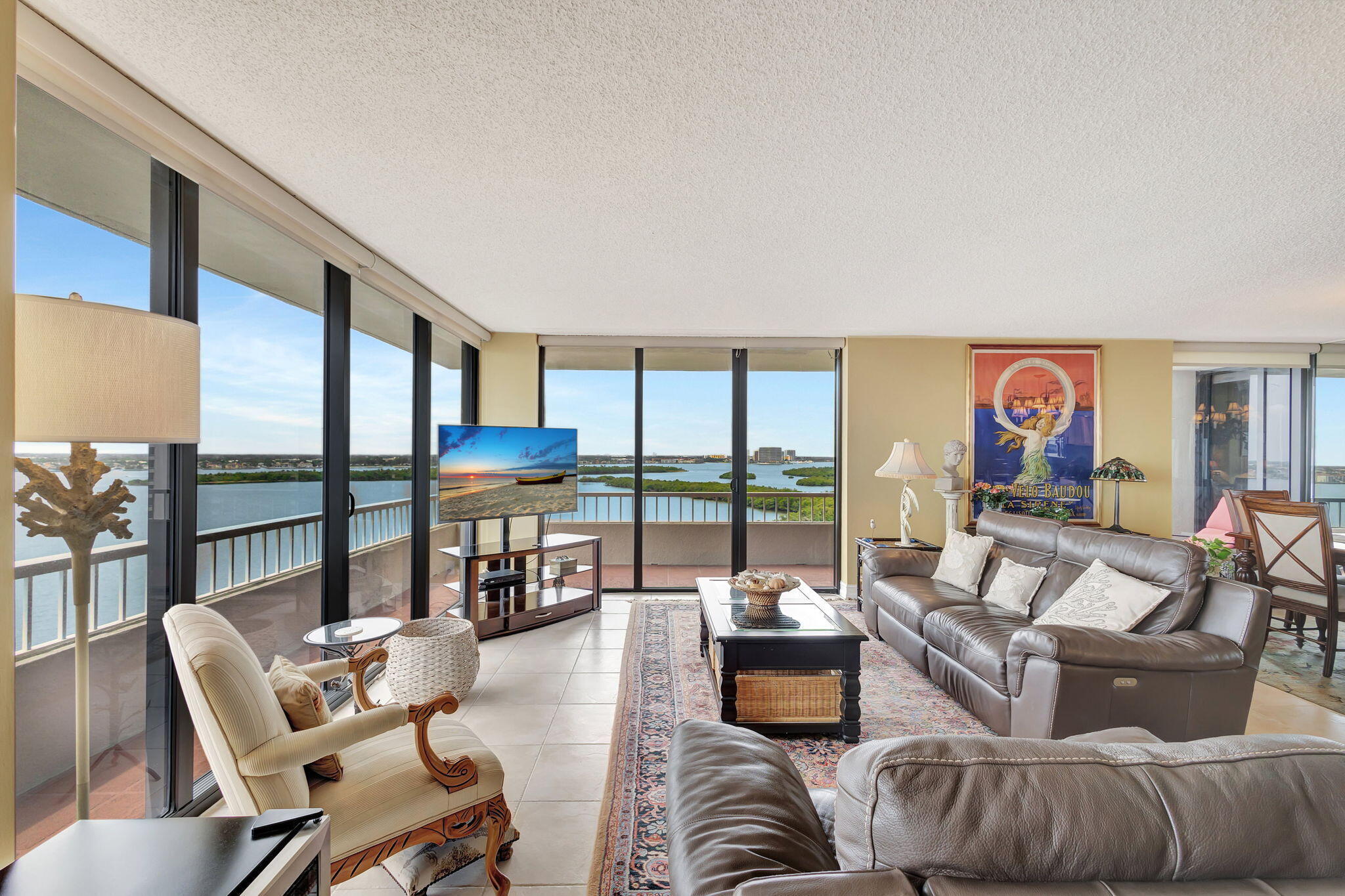 WATER GLADES CONDO - Residential Lease