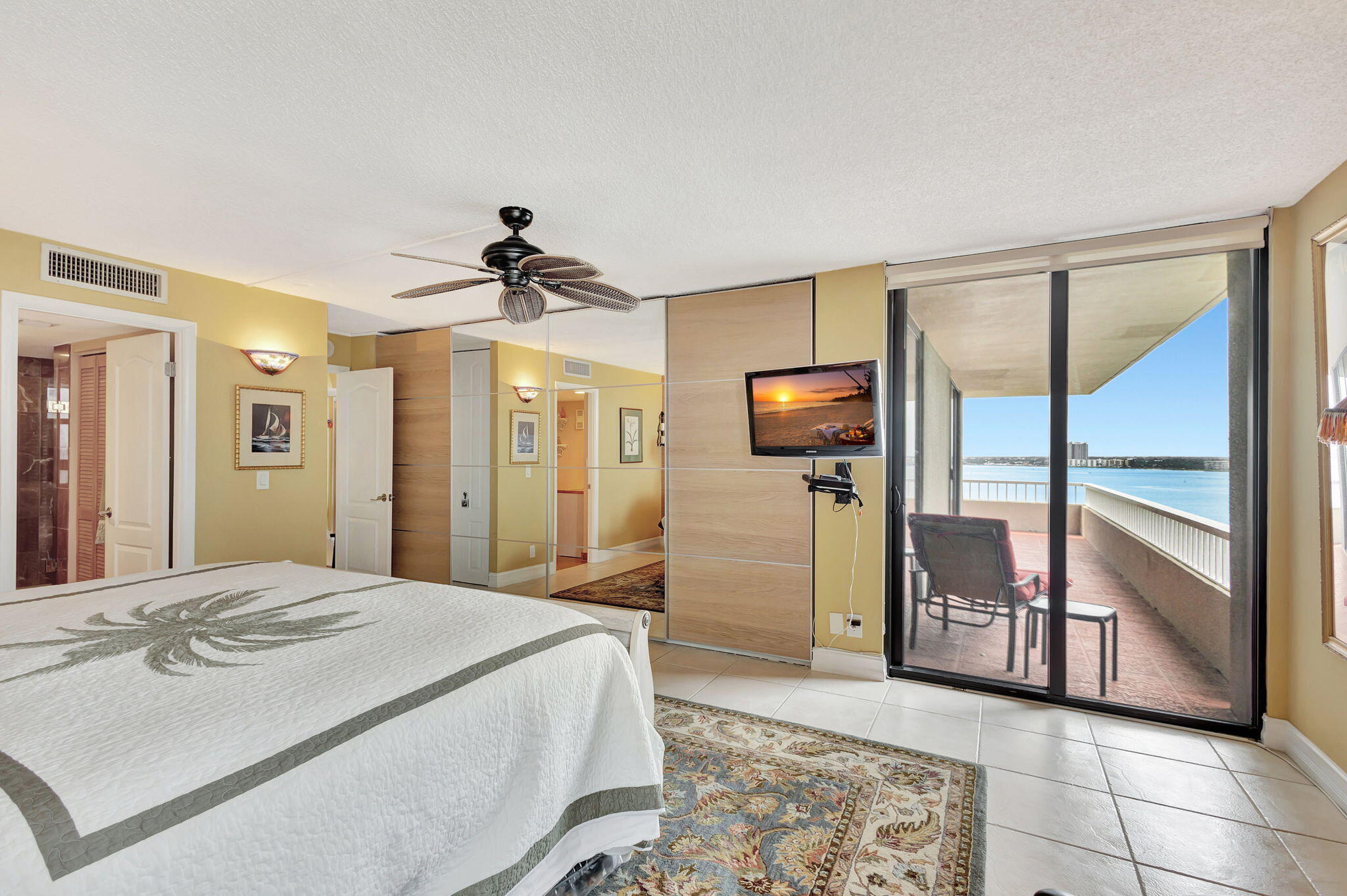 WATER GLADES CONDO - Residential Lease