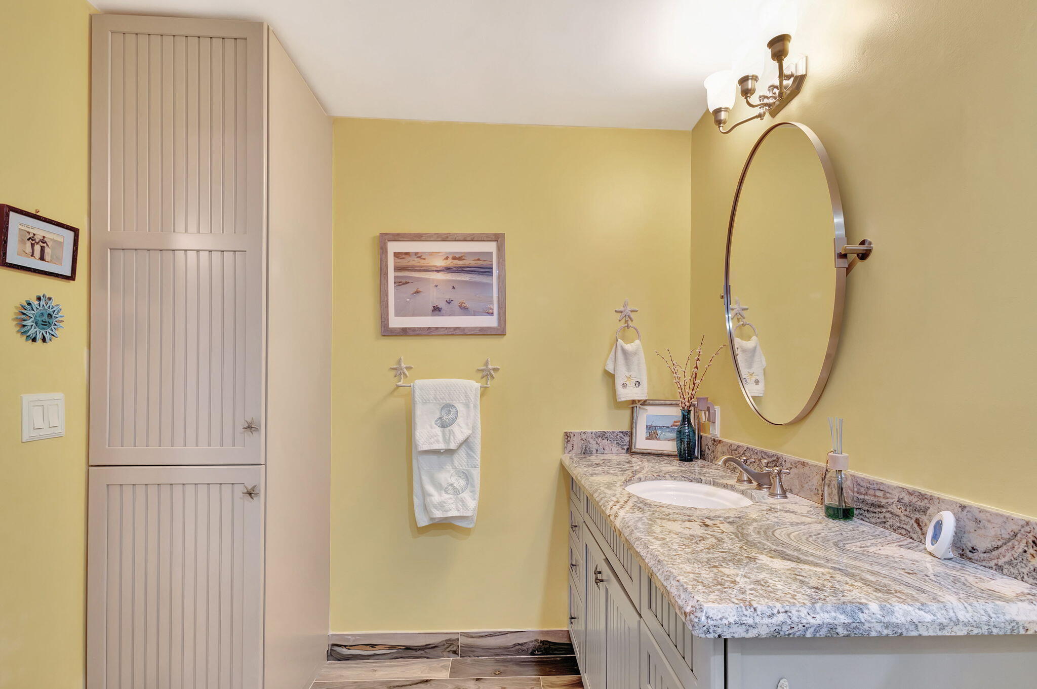 WATER GLADES CONDO - Residential Lease