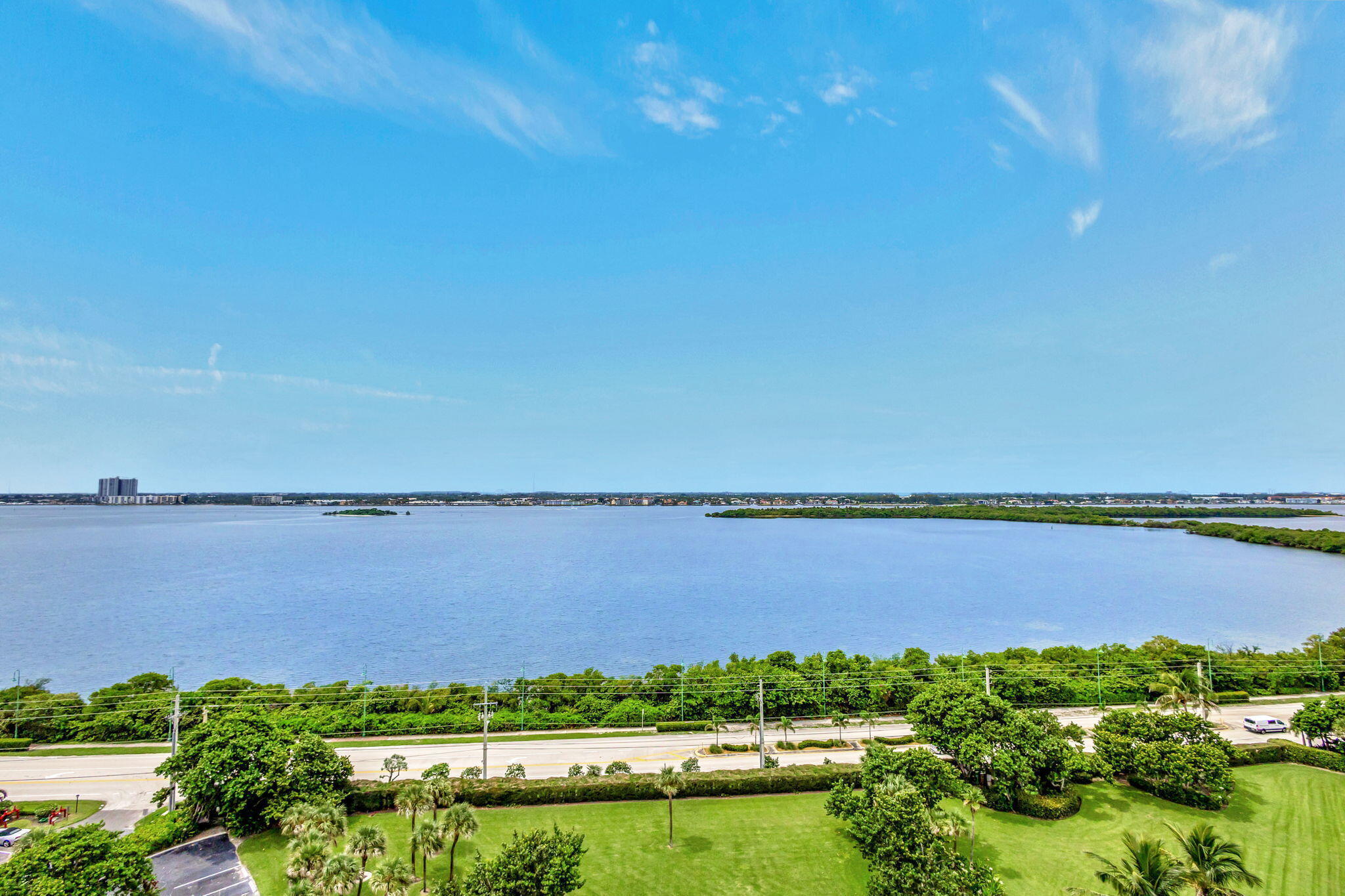 WATER GLADES CONDO - Residential Lease