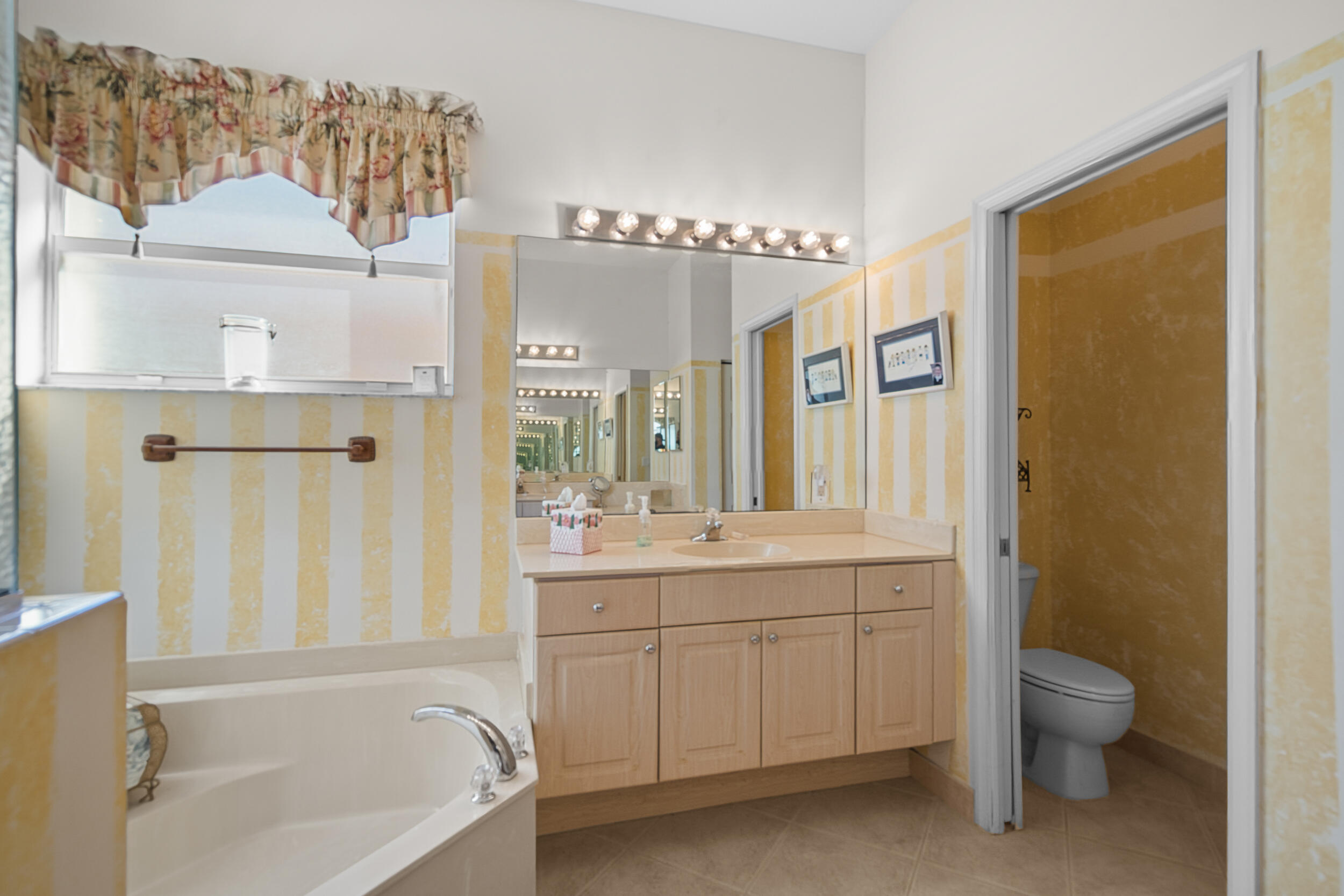 CASCADES AT ST LUCIE WEST PHASE 6 - Residential