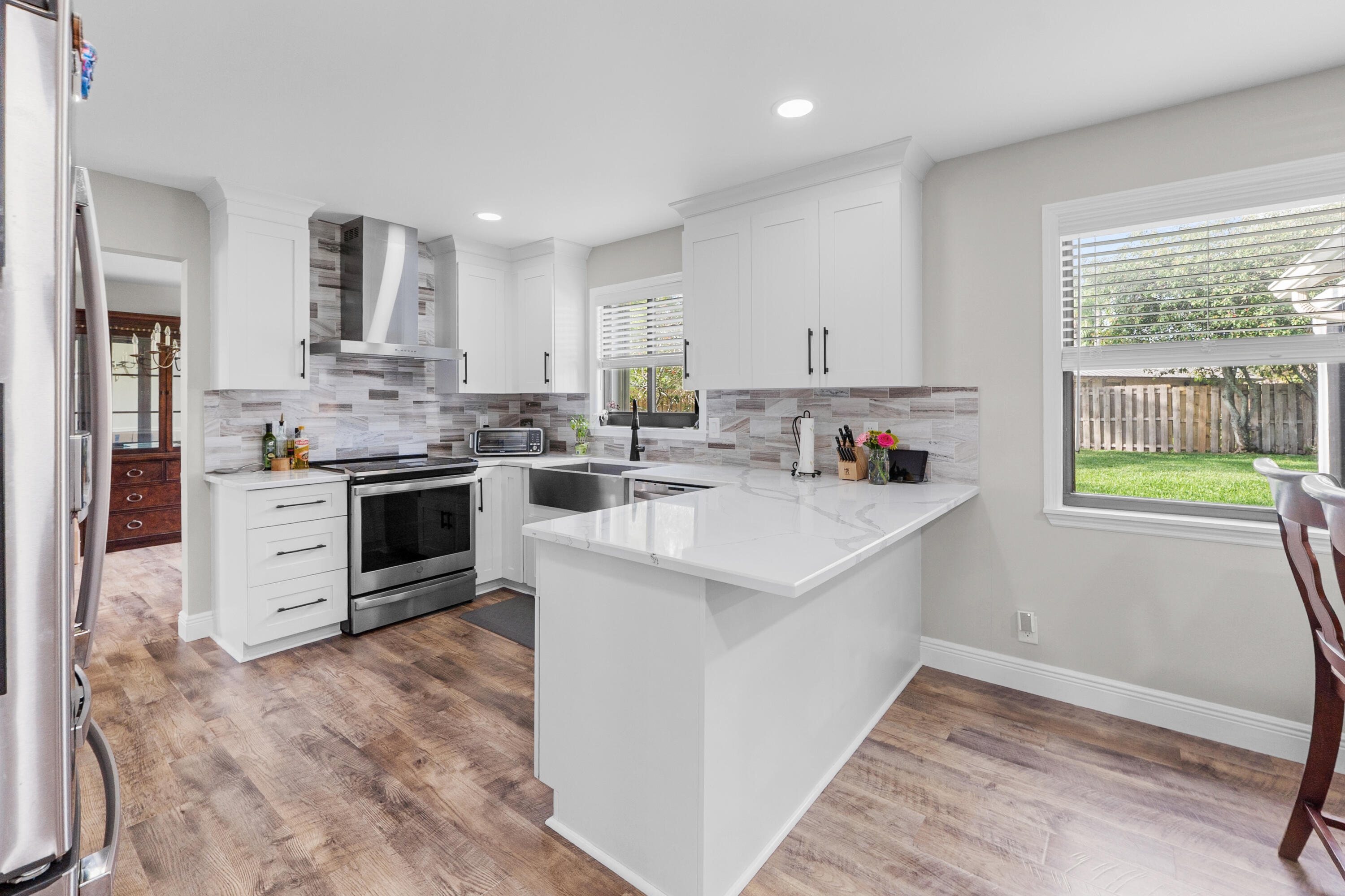 SUGAR POND MANOR OF WELLINGTON - Residential