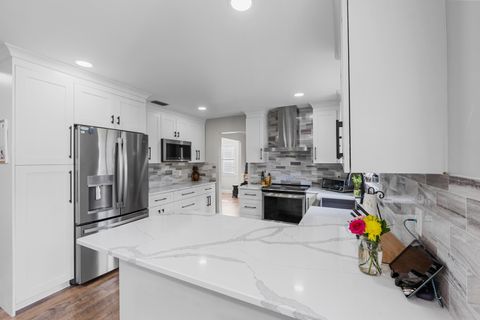 Tiny photo for 14364 Larkspur Lane, Wellington, FL 33414 (MLS # B26014199)
