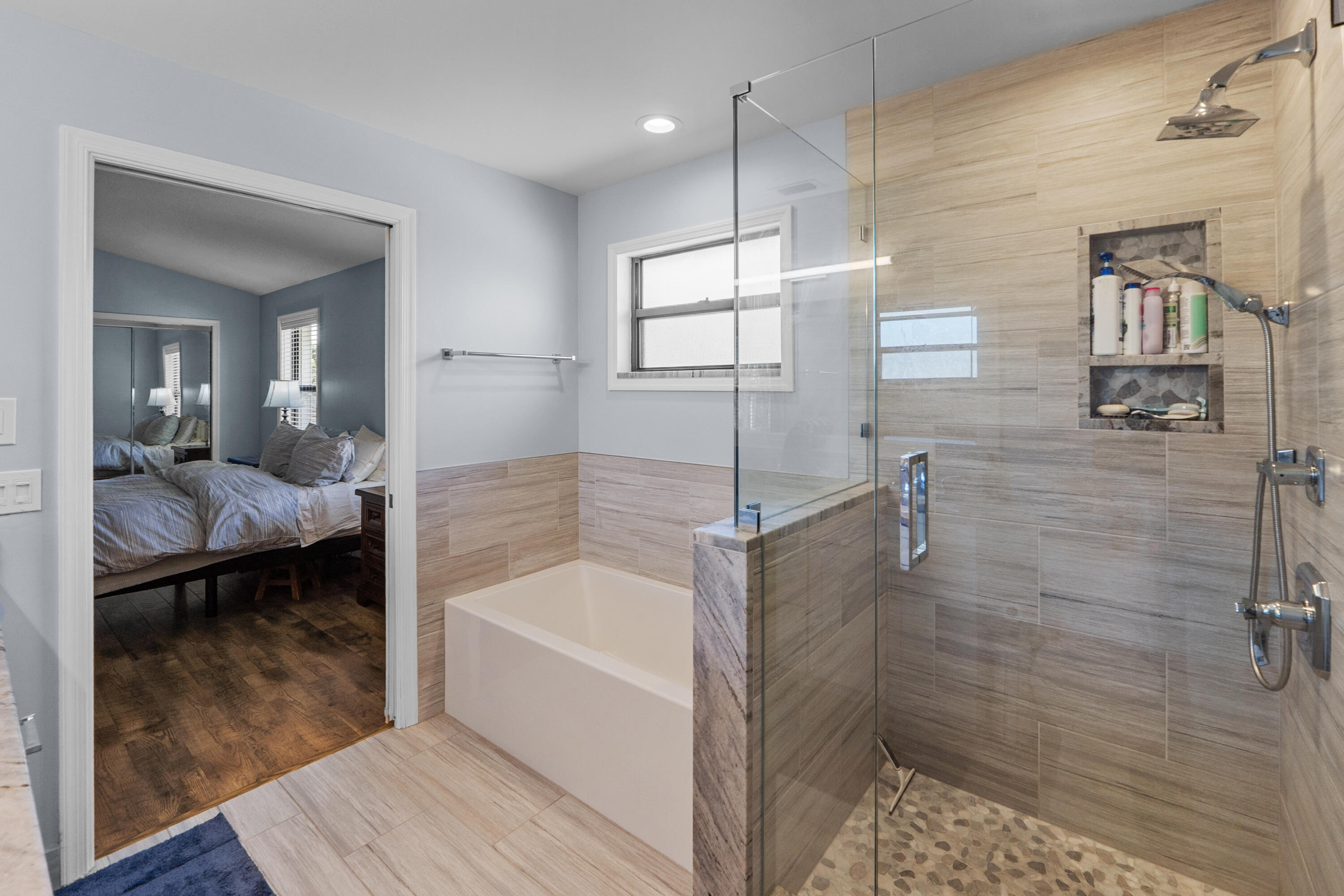 SUGAR POND MANOR OF WELLINGTON - Residential