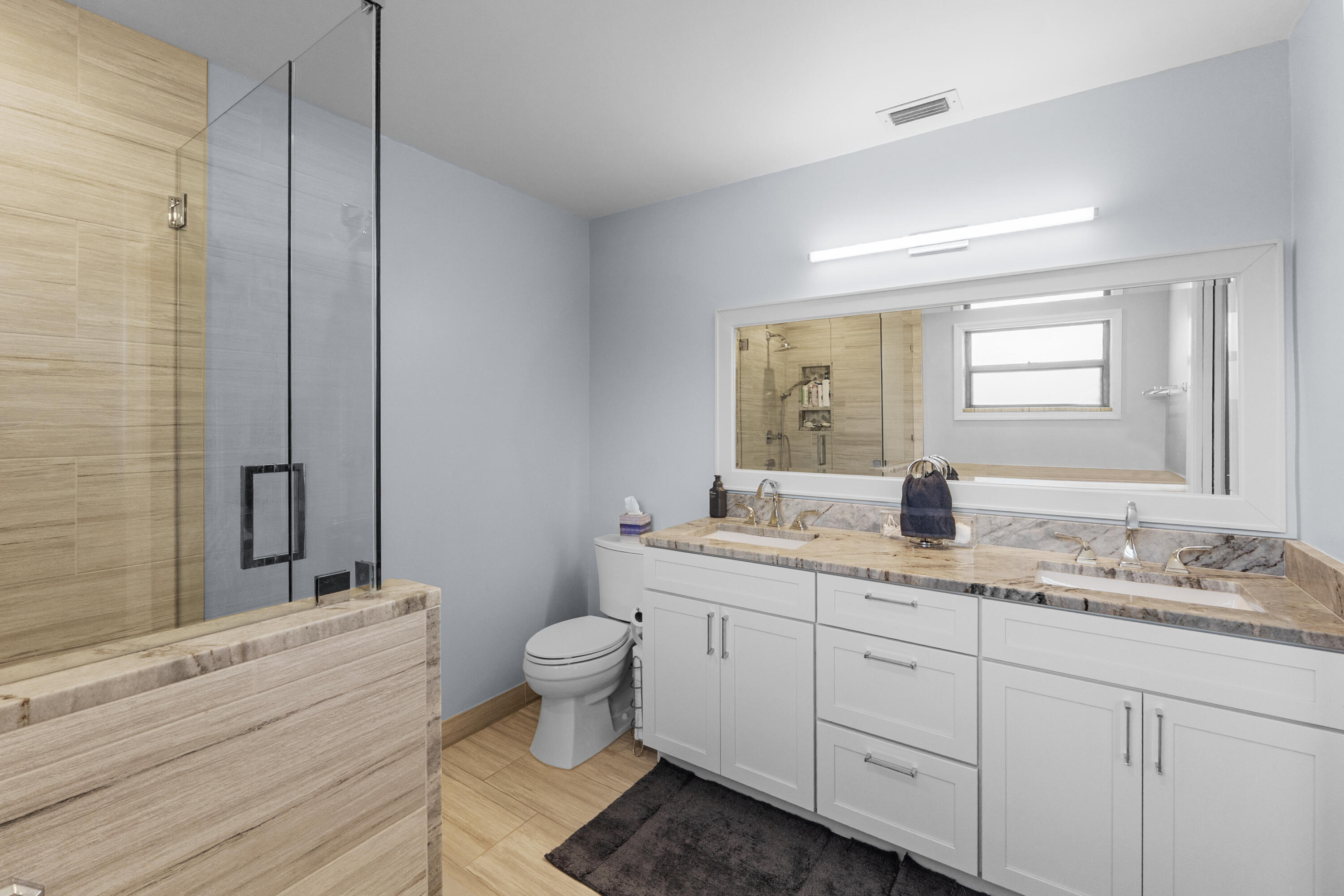 SUGAR POND MANOR OF WELLINGTON - Residential